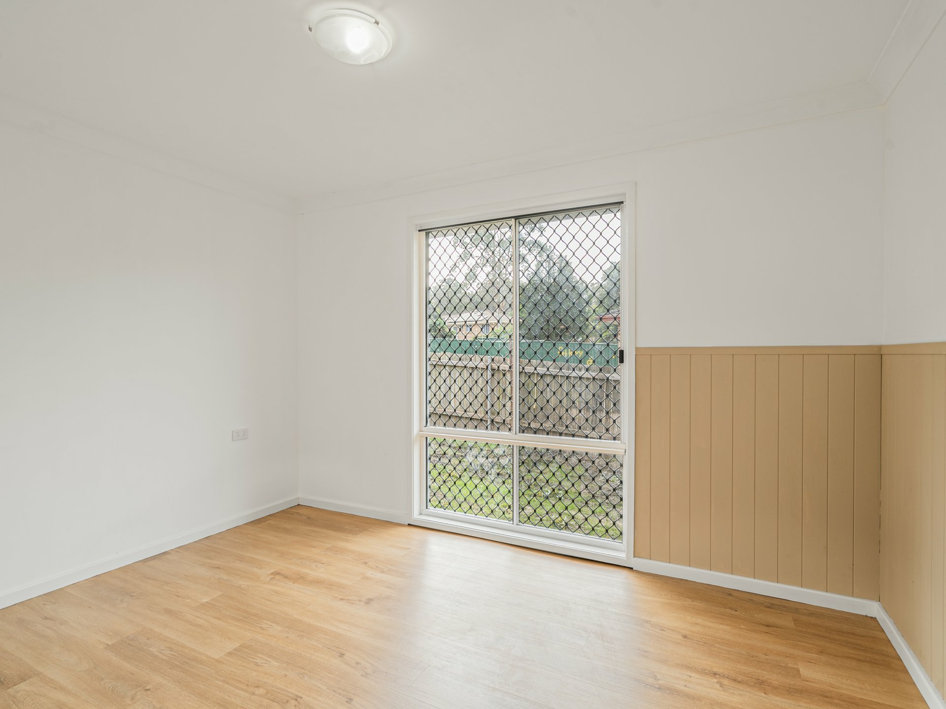 17 Barton Street — photo 7 of 10