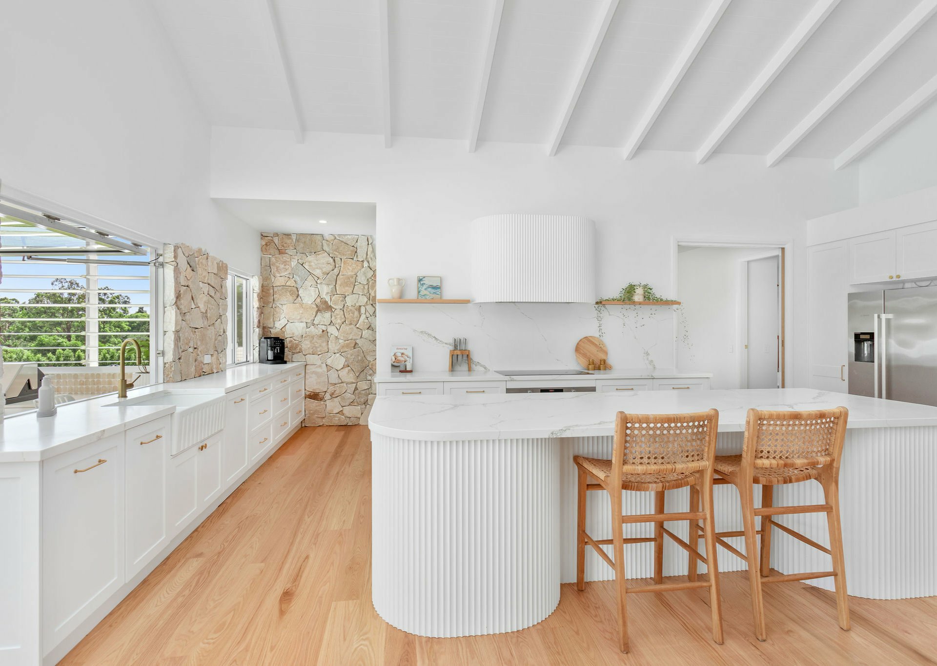 16a Pacific View Drive, HALLIDAYS POINT