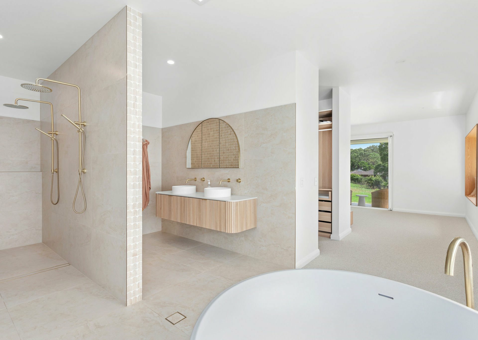 16a Pacific View Drive, HALLIDAYS POINT