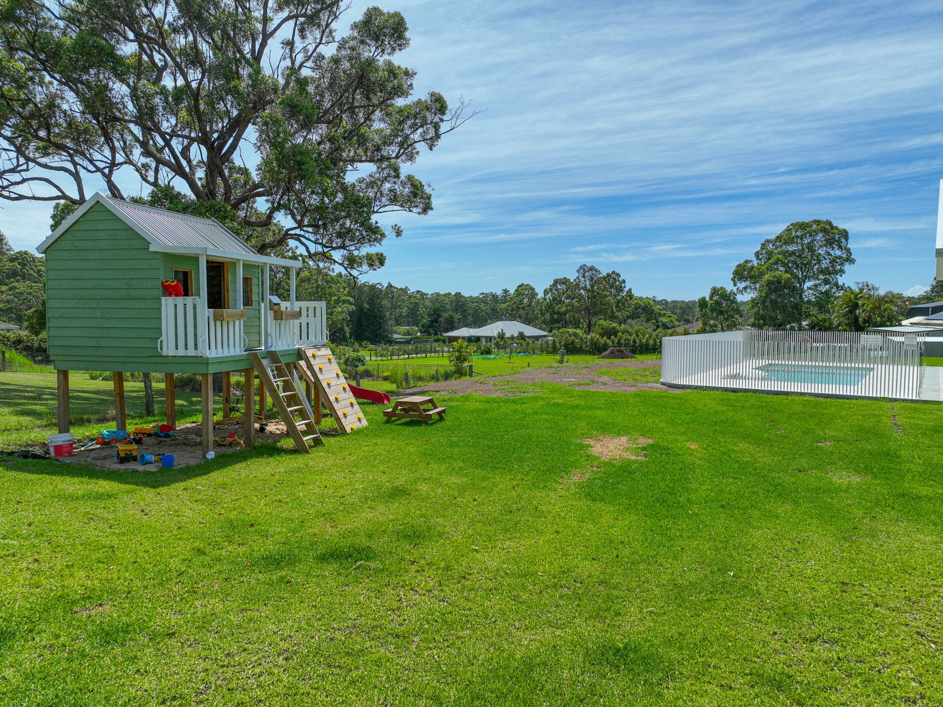16a Pacific View Drive, HALLIDAYS POINT