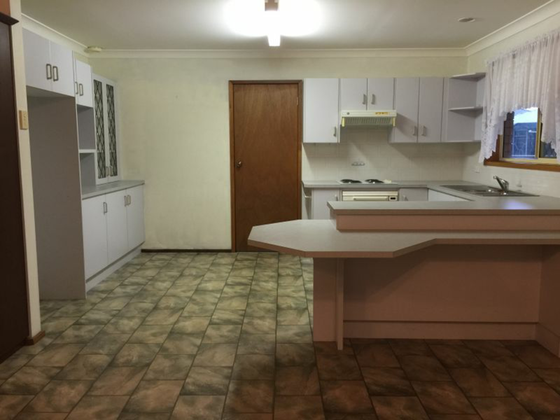 Unit 2/9 Bushland Drive, TAREE