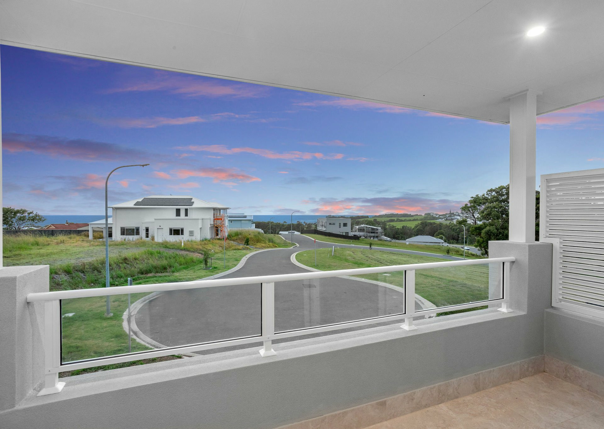8 Lace Court, DIAMOND BEACH