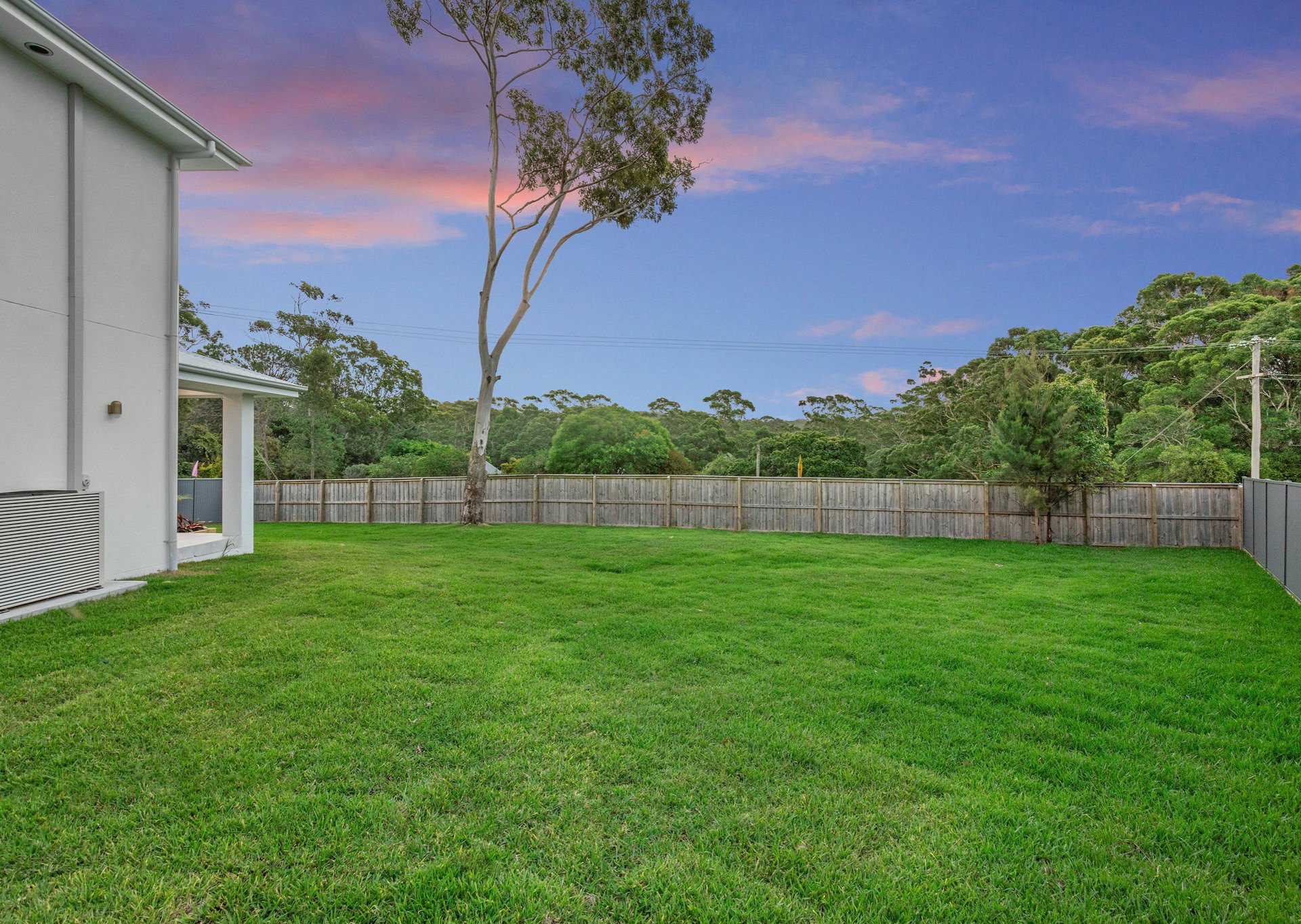 8 Lace Court, DIAMOND BEACH