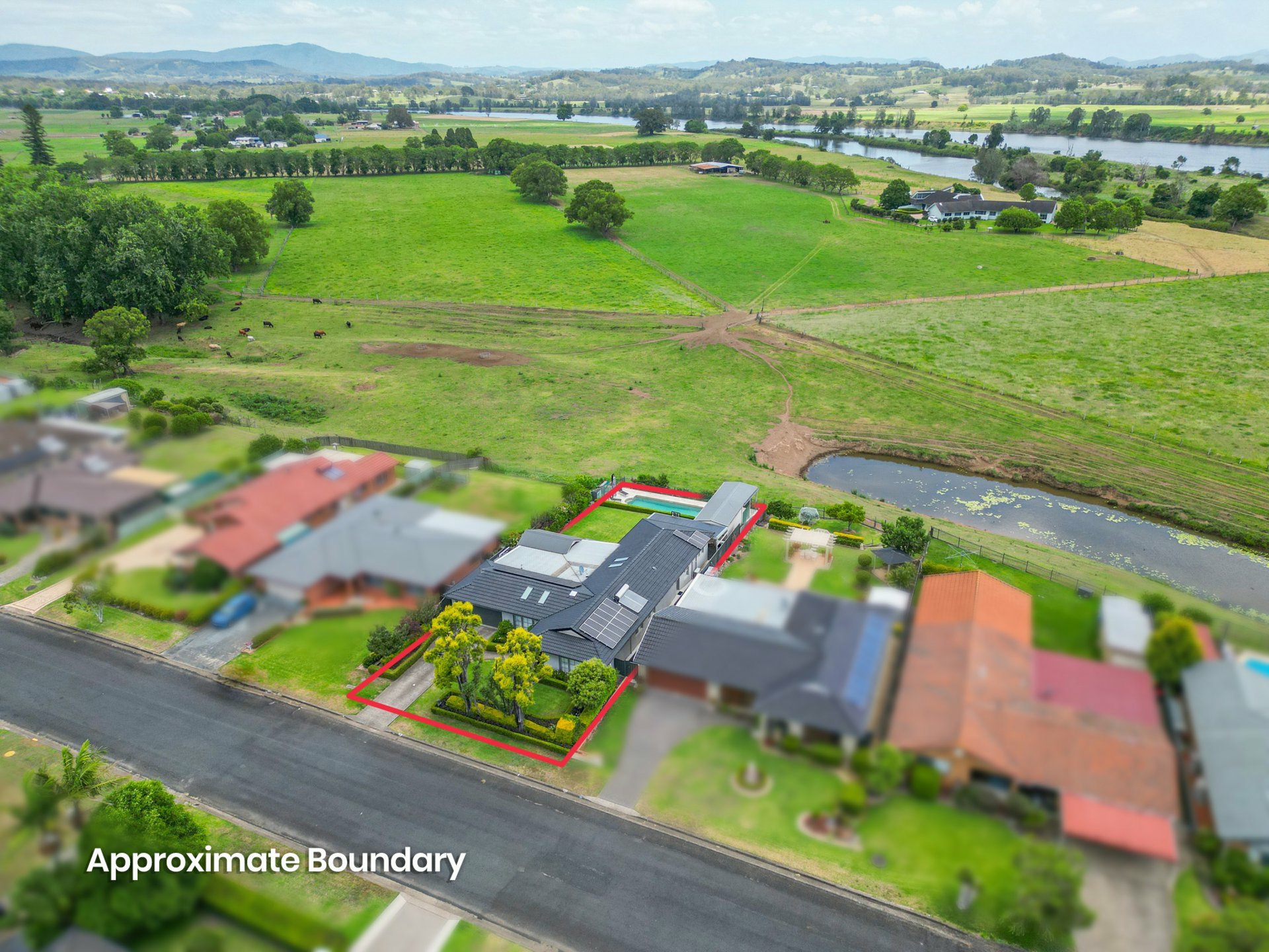 19 Petken Drive, TAREE