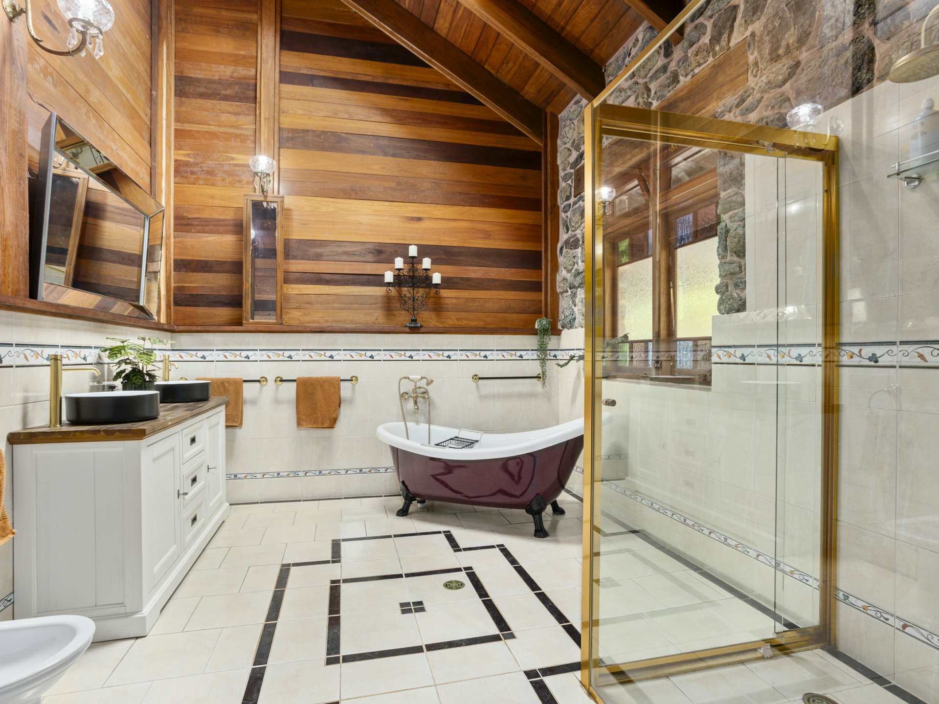 128 Bimbadeen Road, WHERROL FLAT