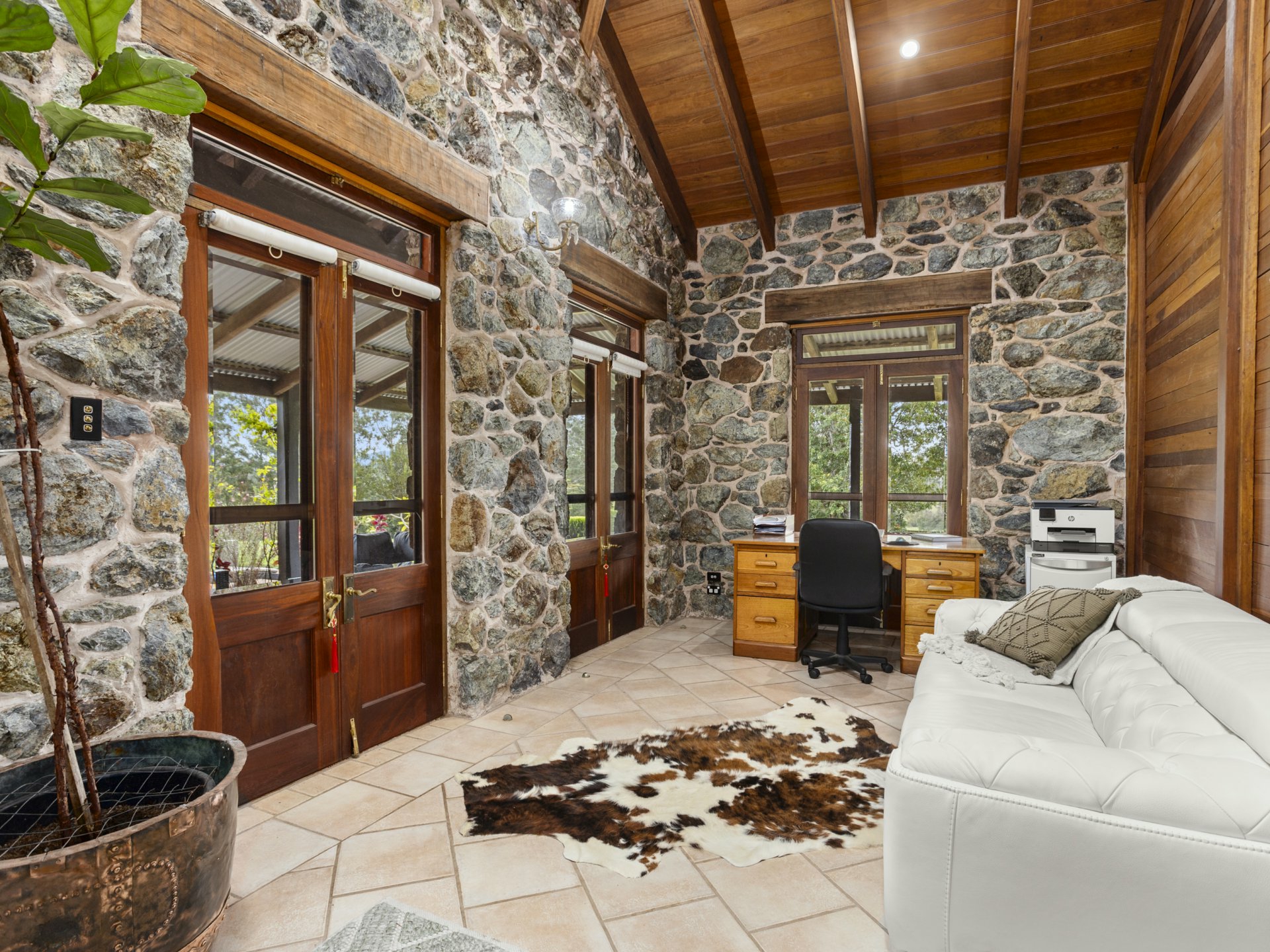 128 Bimbadeen Road, WHERROL FLAT