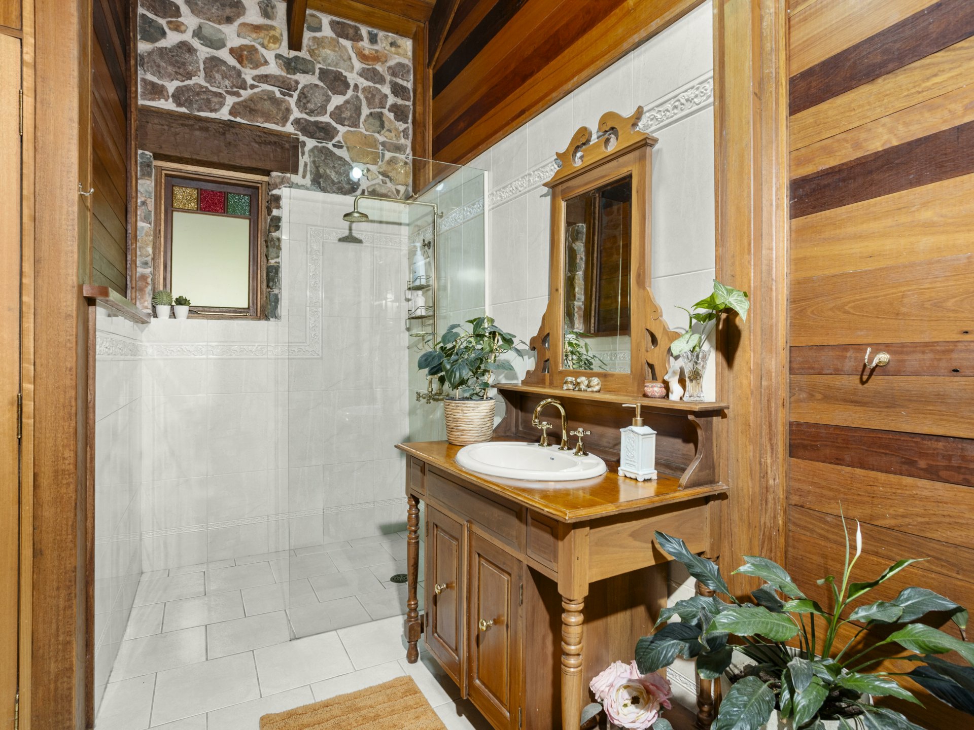 128 Bimbadeen Road, WHERROL FLAT