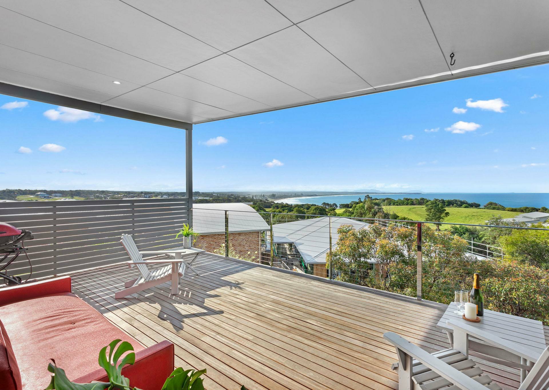 8 Myalup Court, RED HEAD