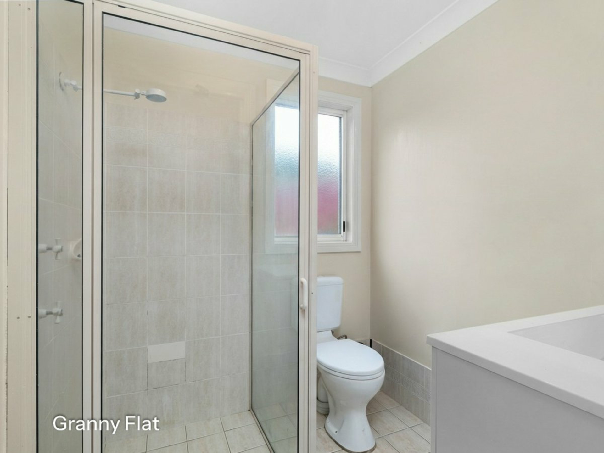 108 & 108A Albert Street — photo 10 of 24