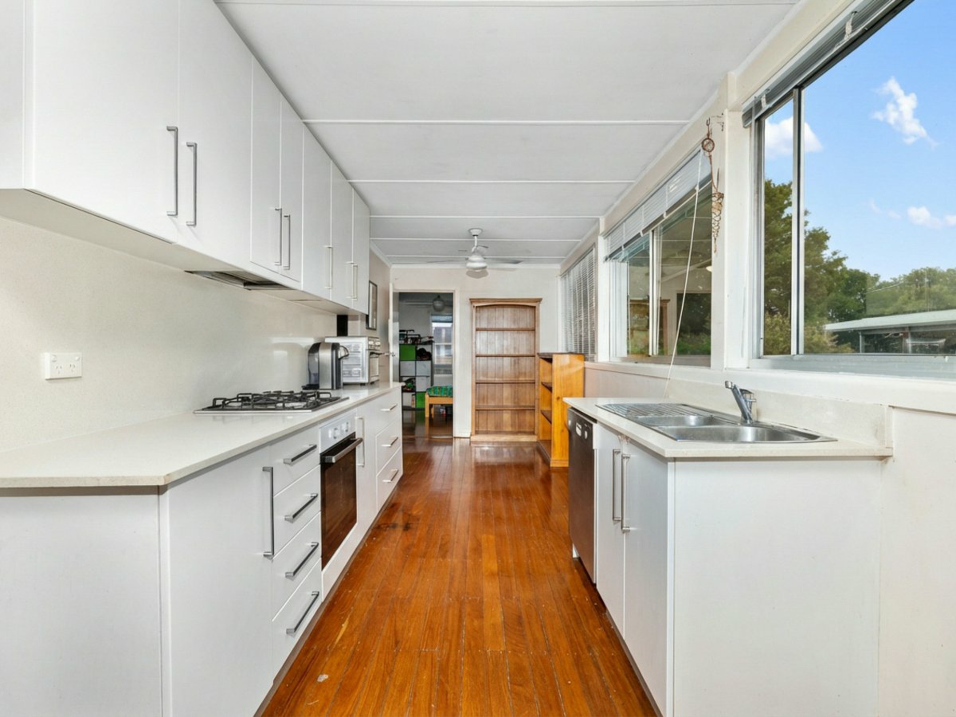 108 & 108A Albert Street — photo 15 of 24