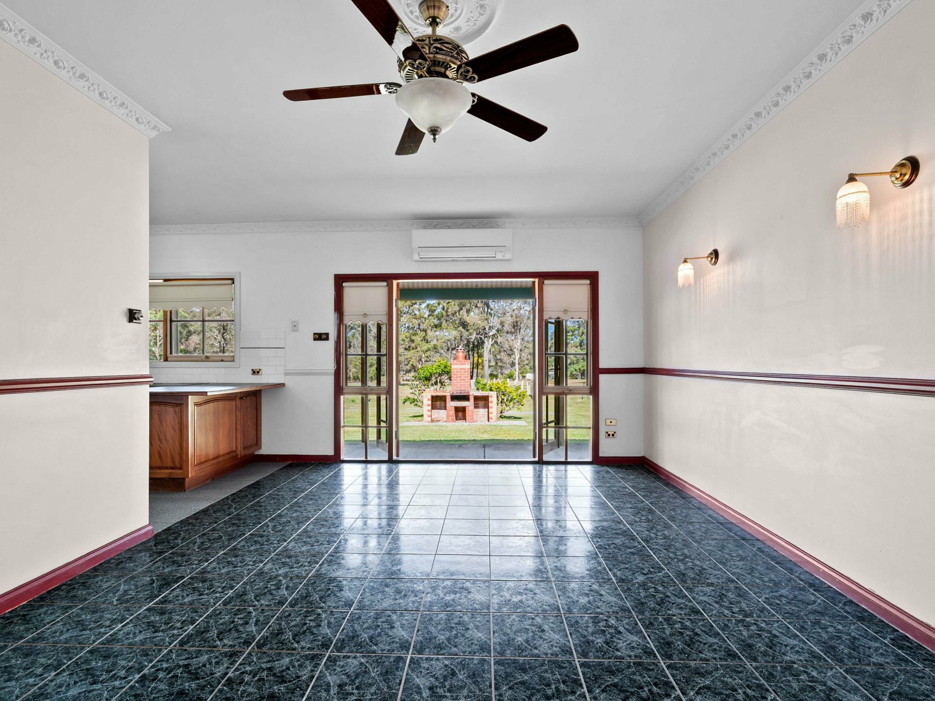 10 Premier Drive — photo 18 of 30