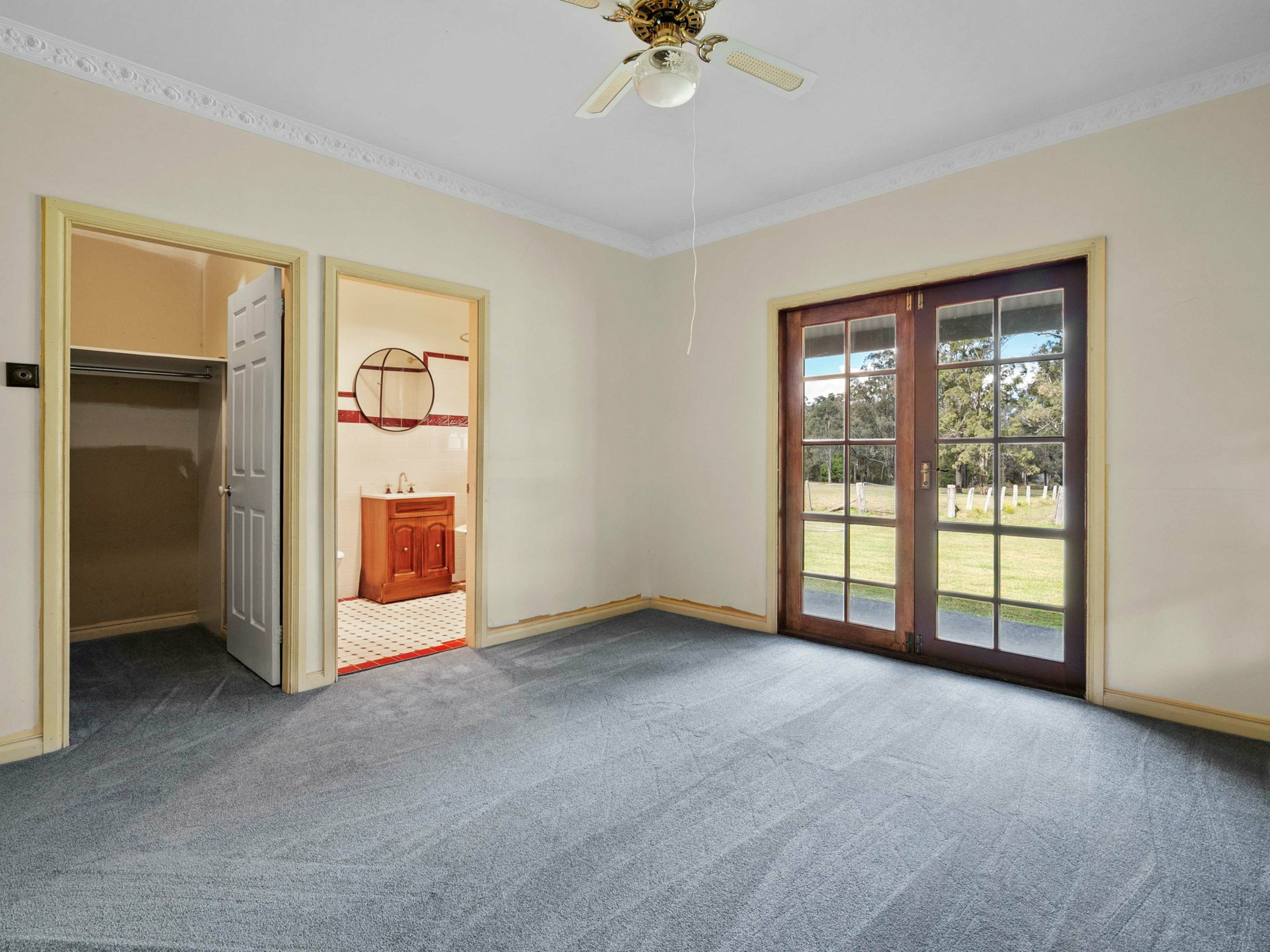 10 Premier Drive — photo 20 of 30