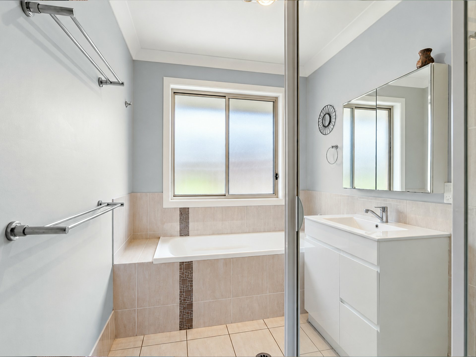 14 Rosedale Place — photo 18 of 22