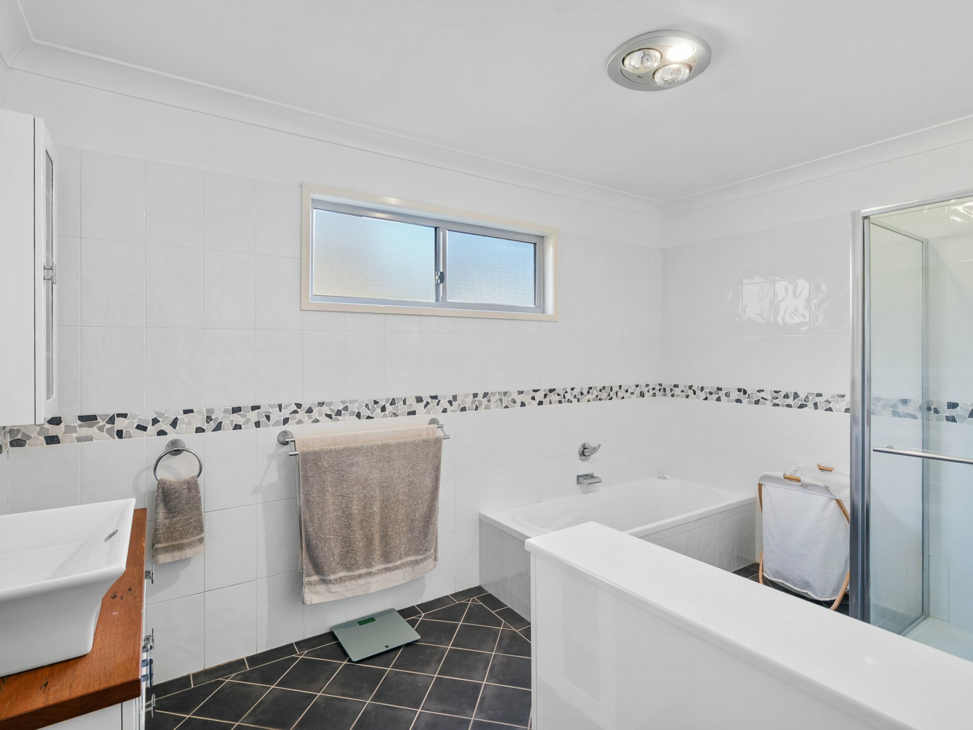 4 Taree Street — photo 14 of 27