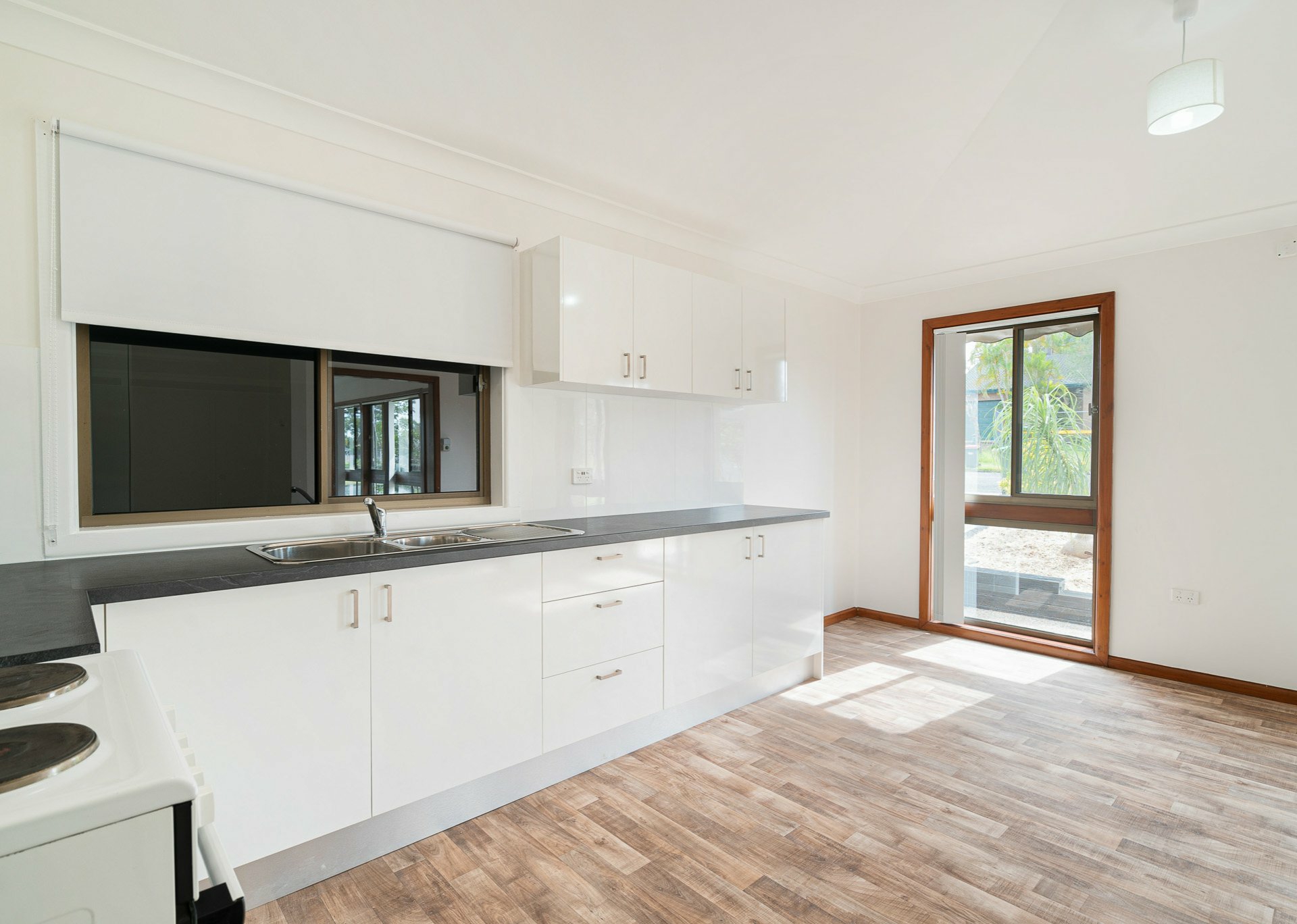 2 Telopea Drive — photo 4 of 14