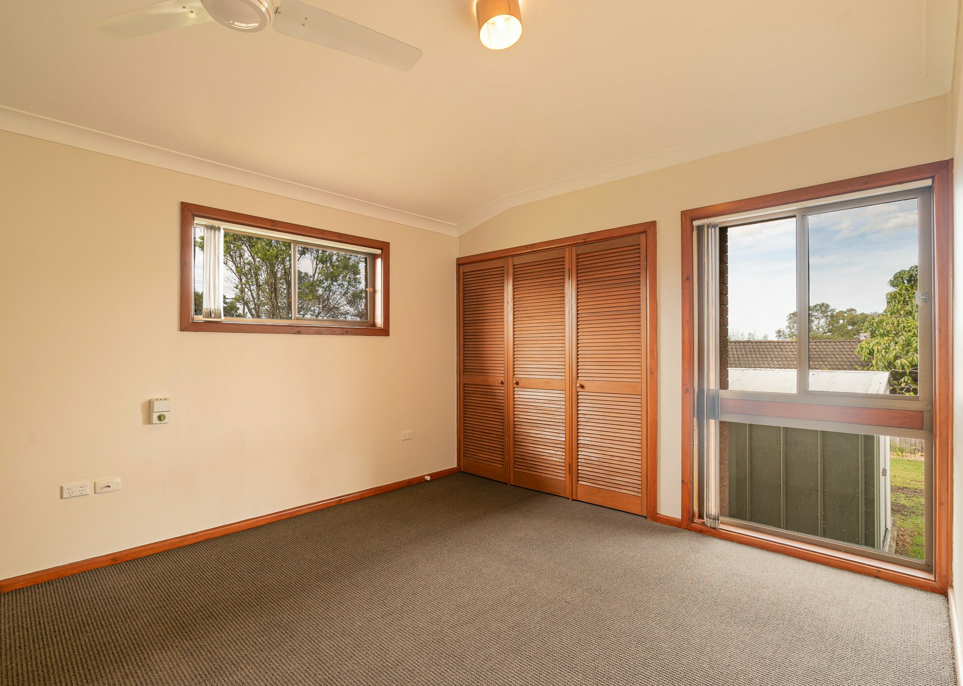 2 Telopea Drive — photo 6 of 14