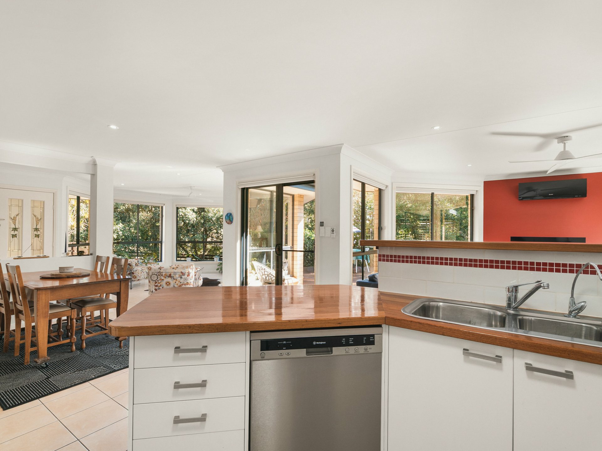 25 Burdett Street — photo 3 of 25