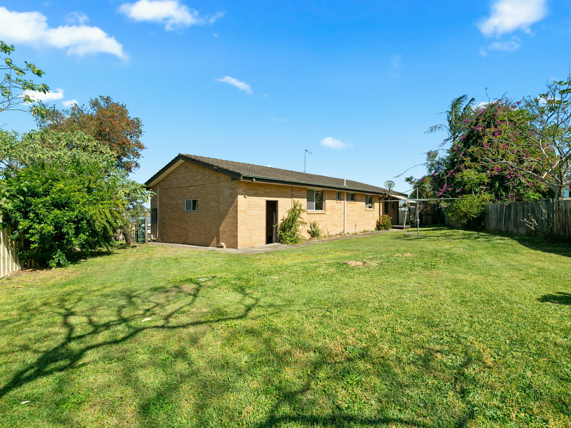 8 Nioka Place — photo 3 of 15