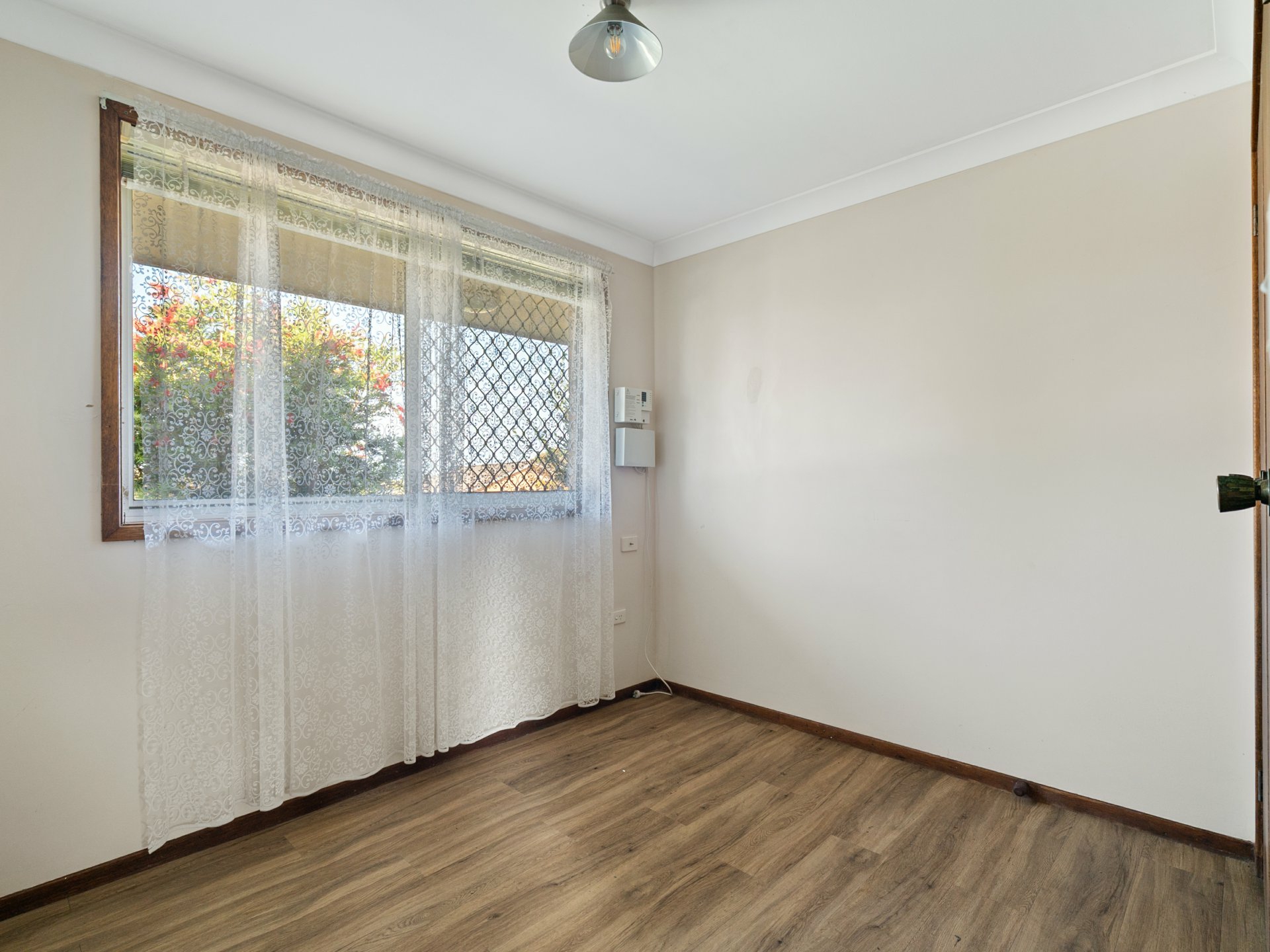 8 Nioka Place — photo 8 of 15