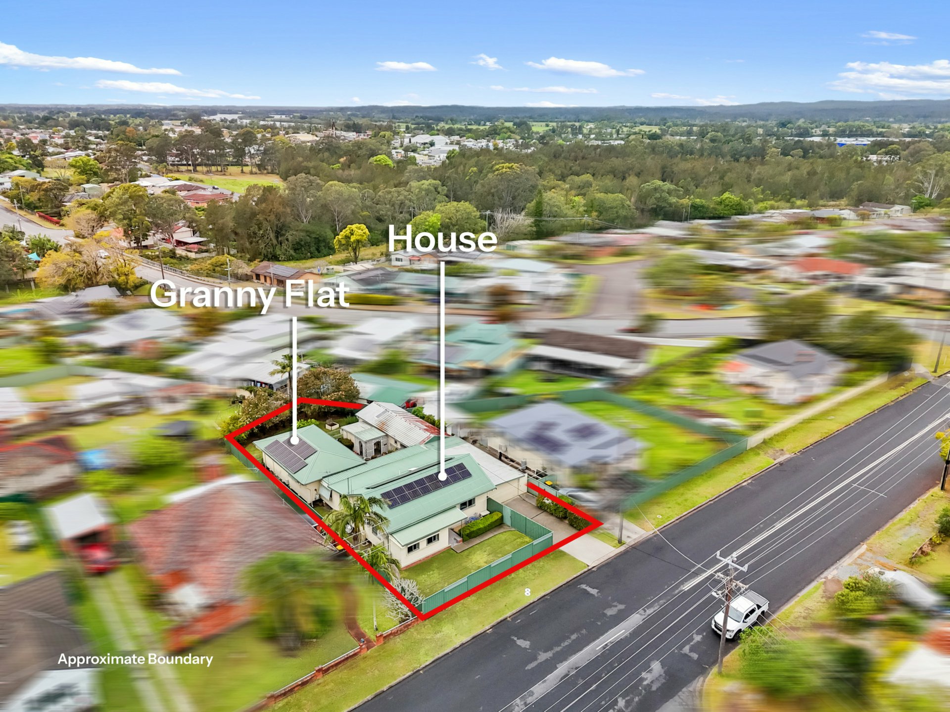 15 Kanangra Drive — photo from LJ Hooker Taree