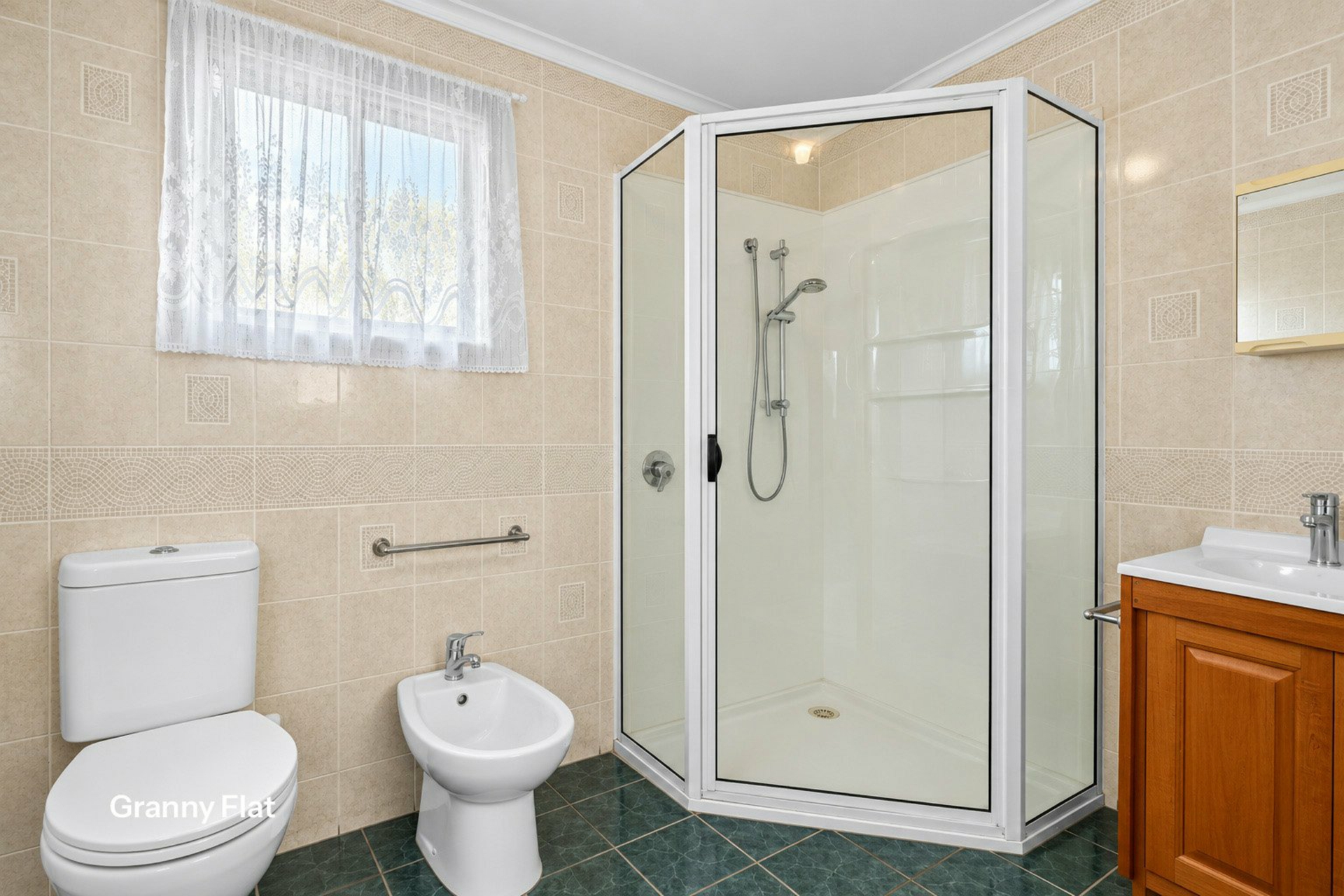 15 Kanangra Drive — photo 20 of 28