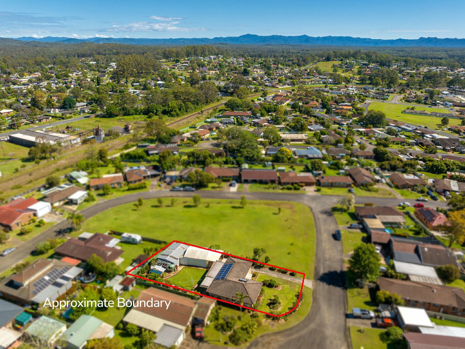 2 Kentia Close — photo 25 of 26