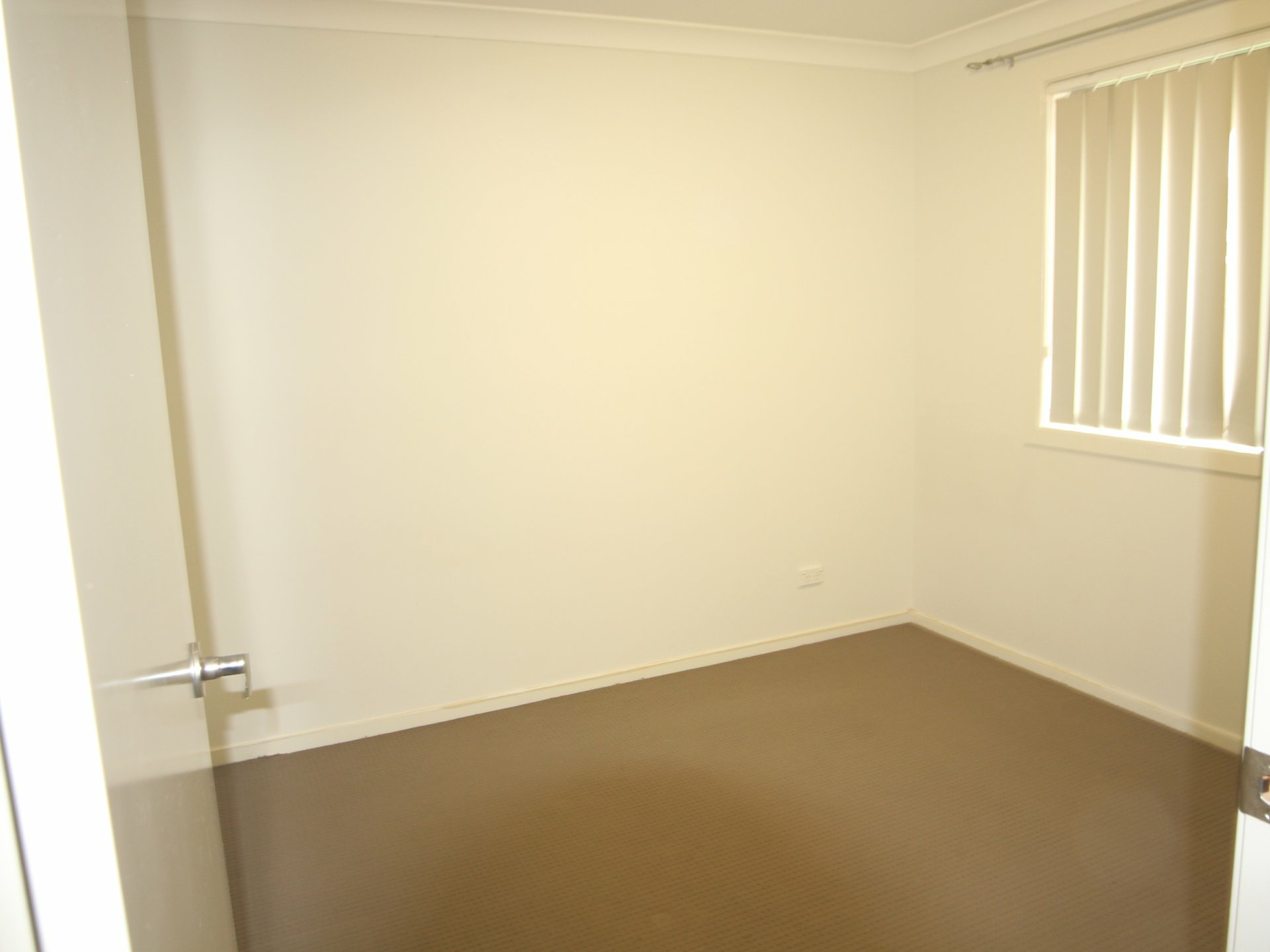 16 Callinan Crescent, BARDIA
