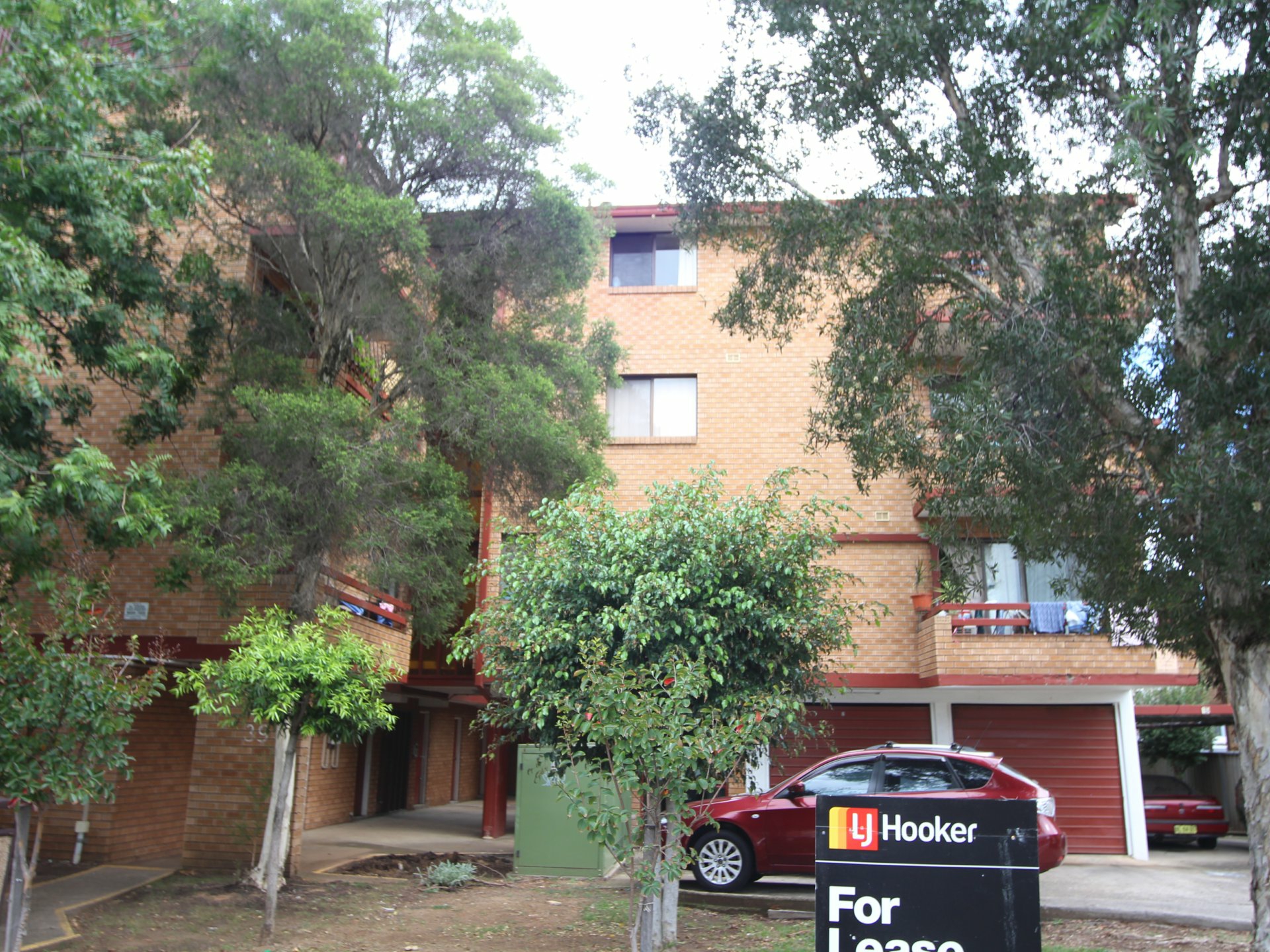 Unit 13/39 Bathurst Street, LIVERPOOL