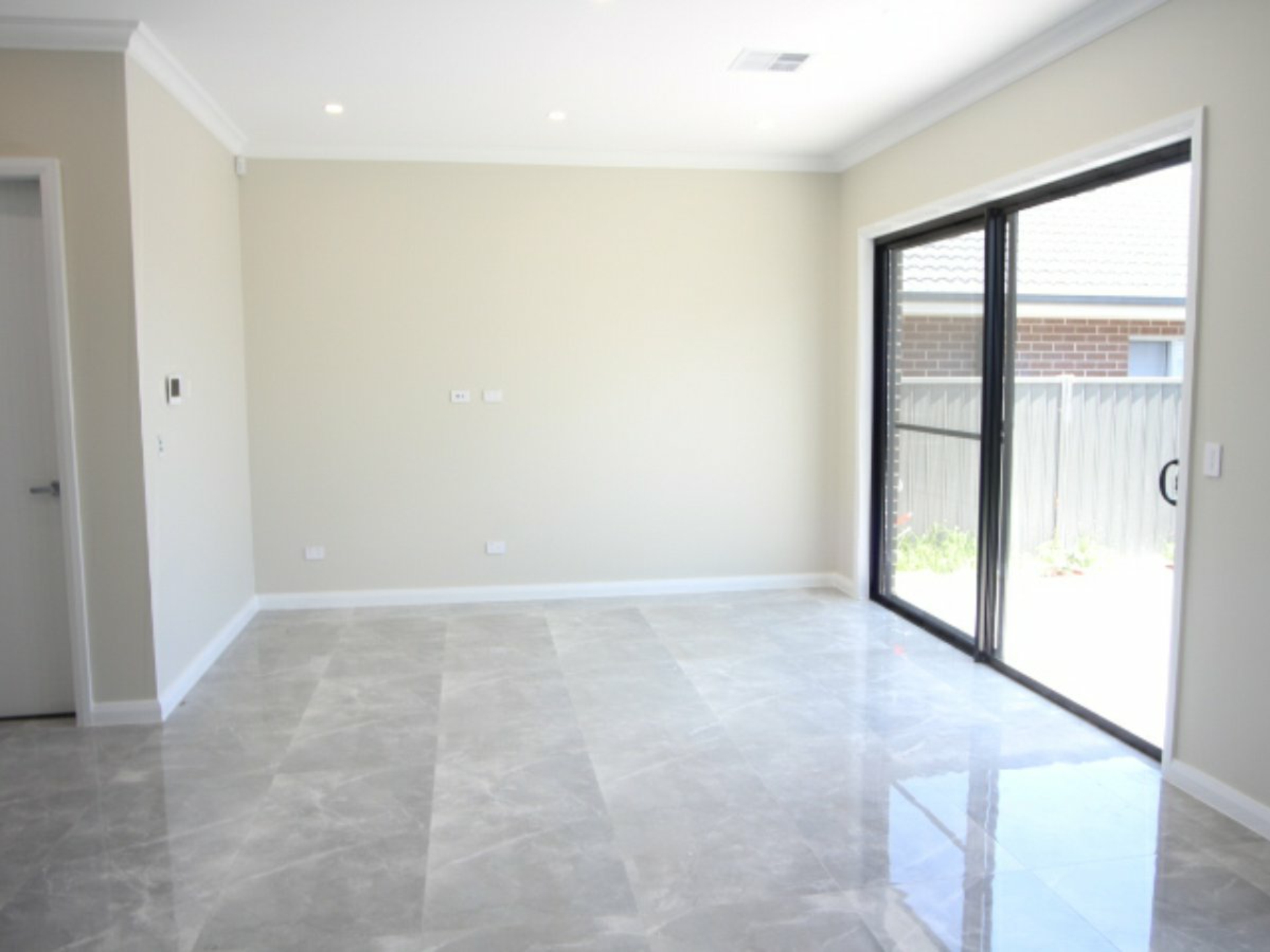114 Holden drive, ORAN PARK
