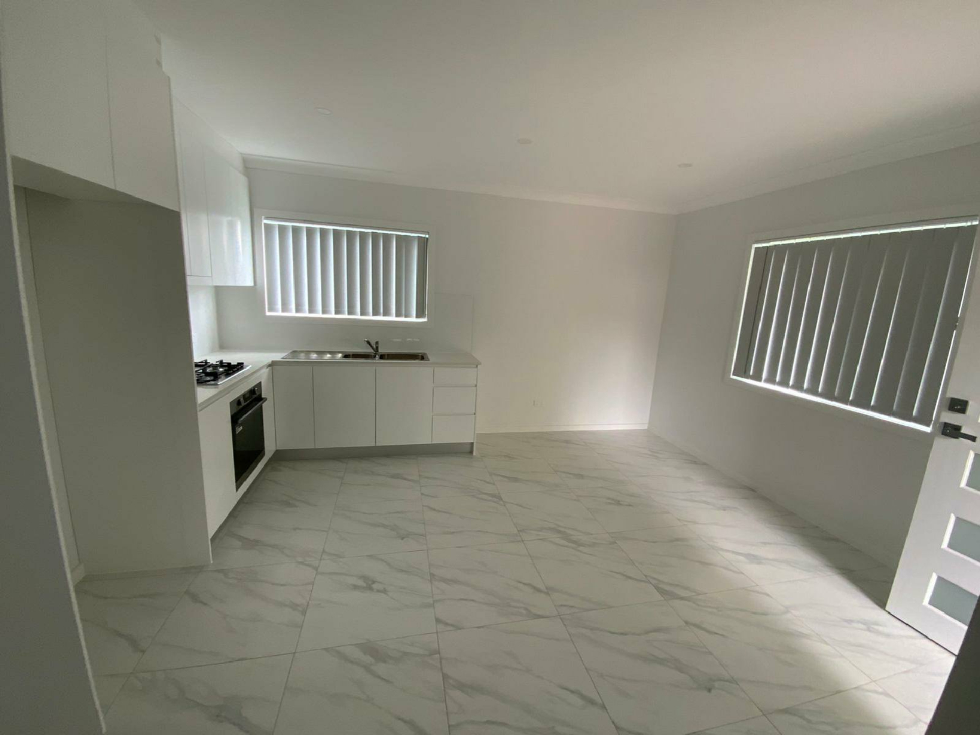 9A Waminda Avenue, CAMPBELLTOWN