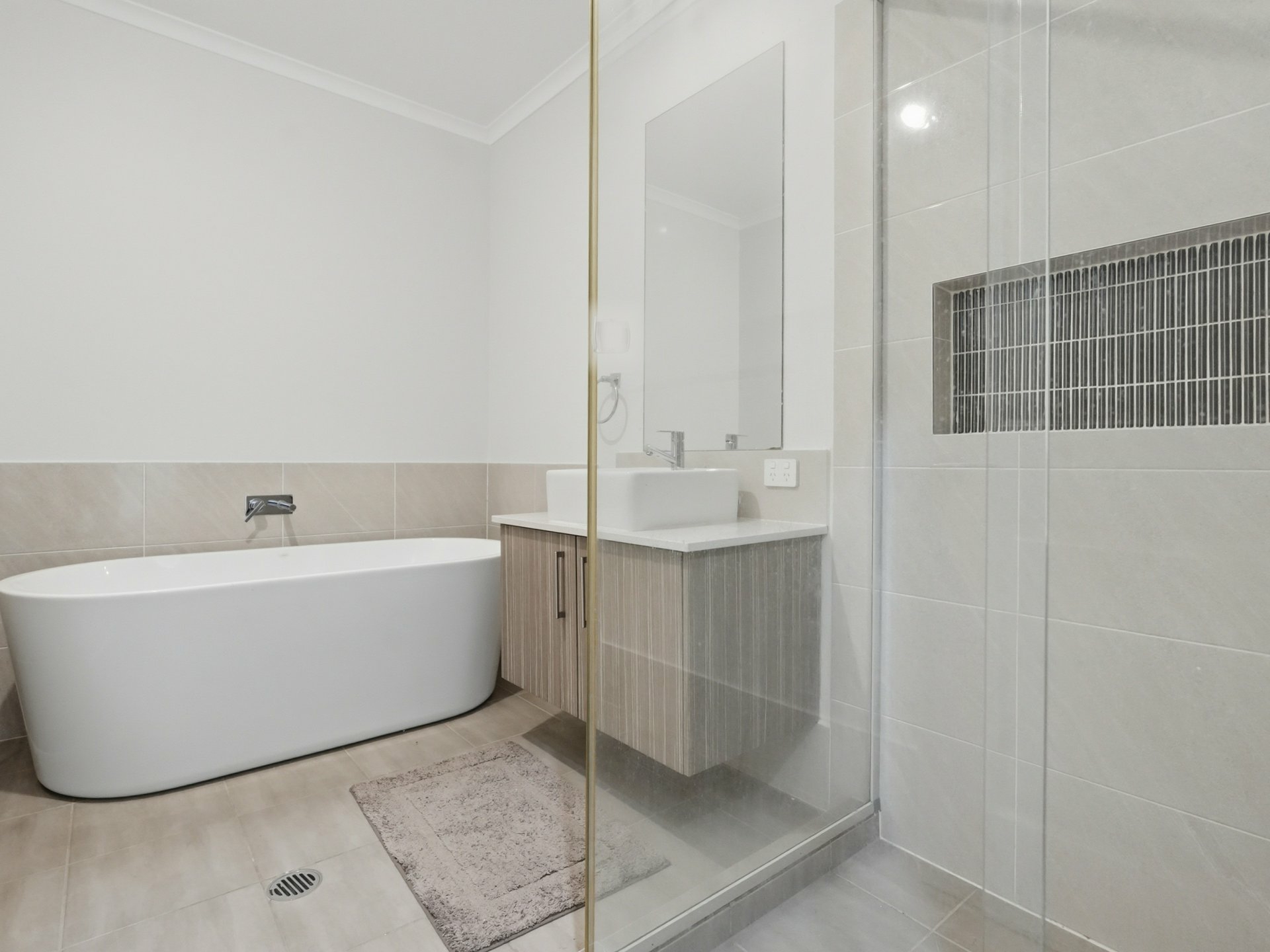 21 Arkley Avenue — photo 10 of 18