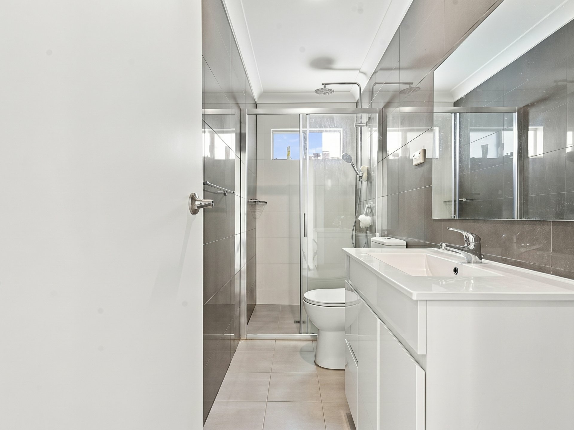 1/35 Jacaranda Crescent — photo 13 of 22