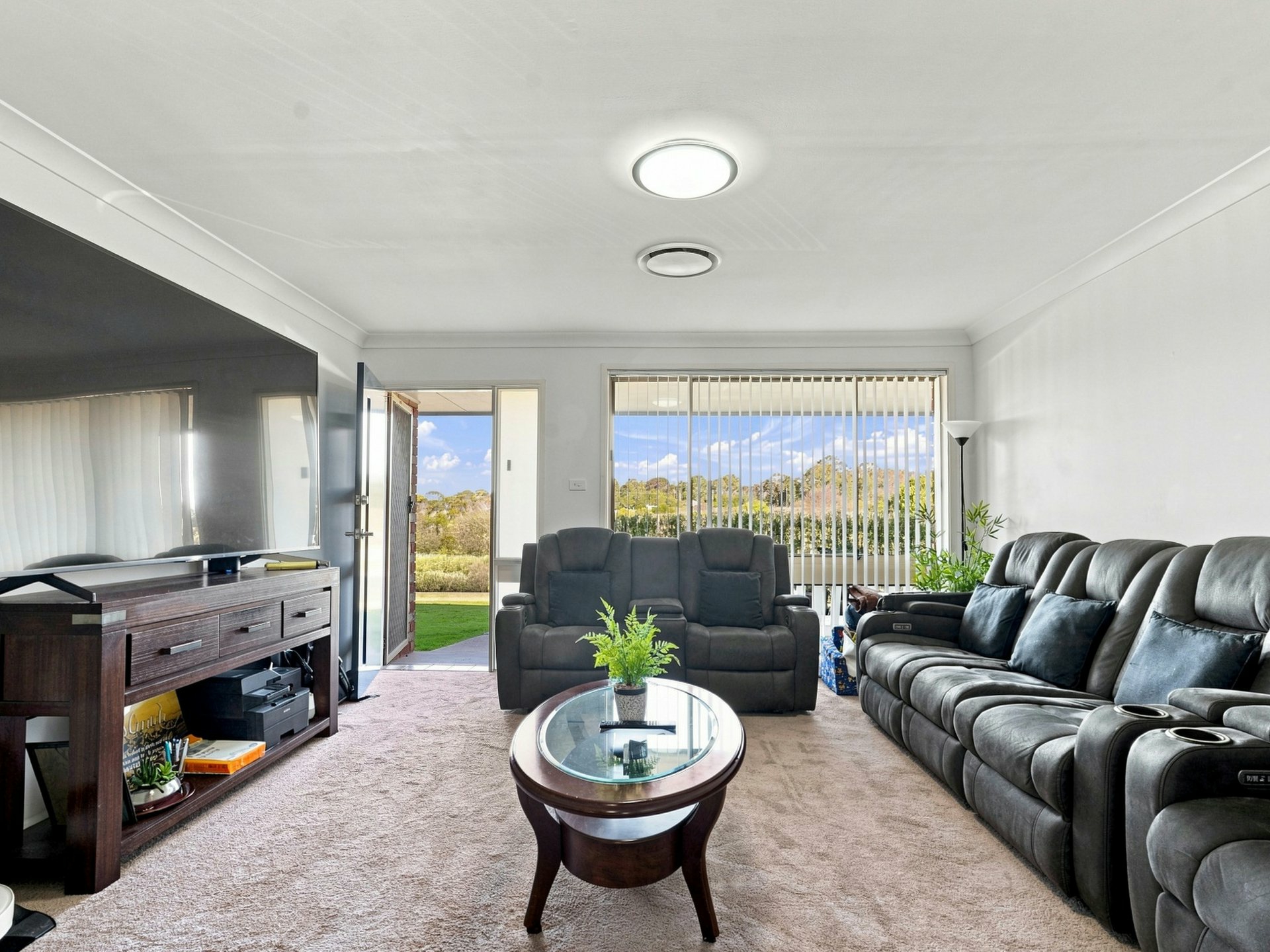 3/41 Cochrane Street — photo from LJ Hooker Ingleburn