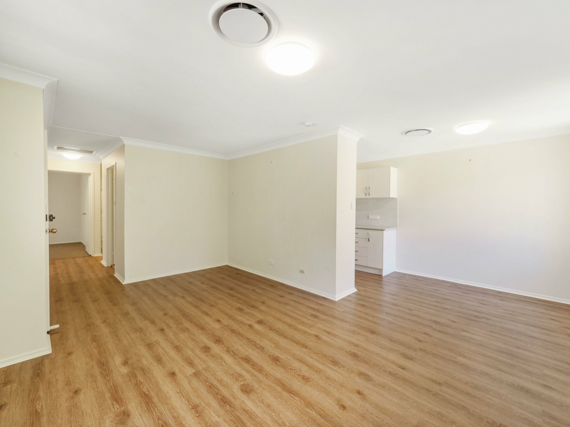 11/212-222 Harrow Road — photo 6 of 20