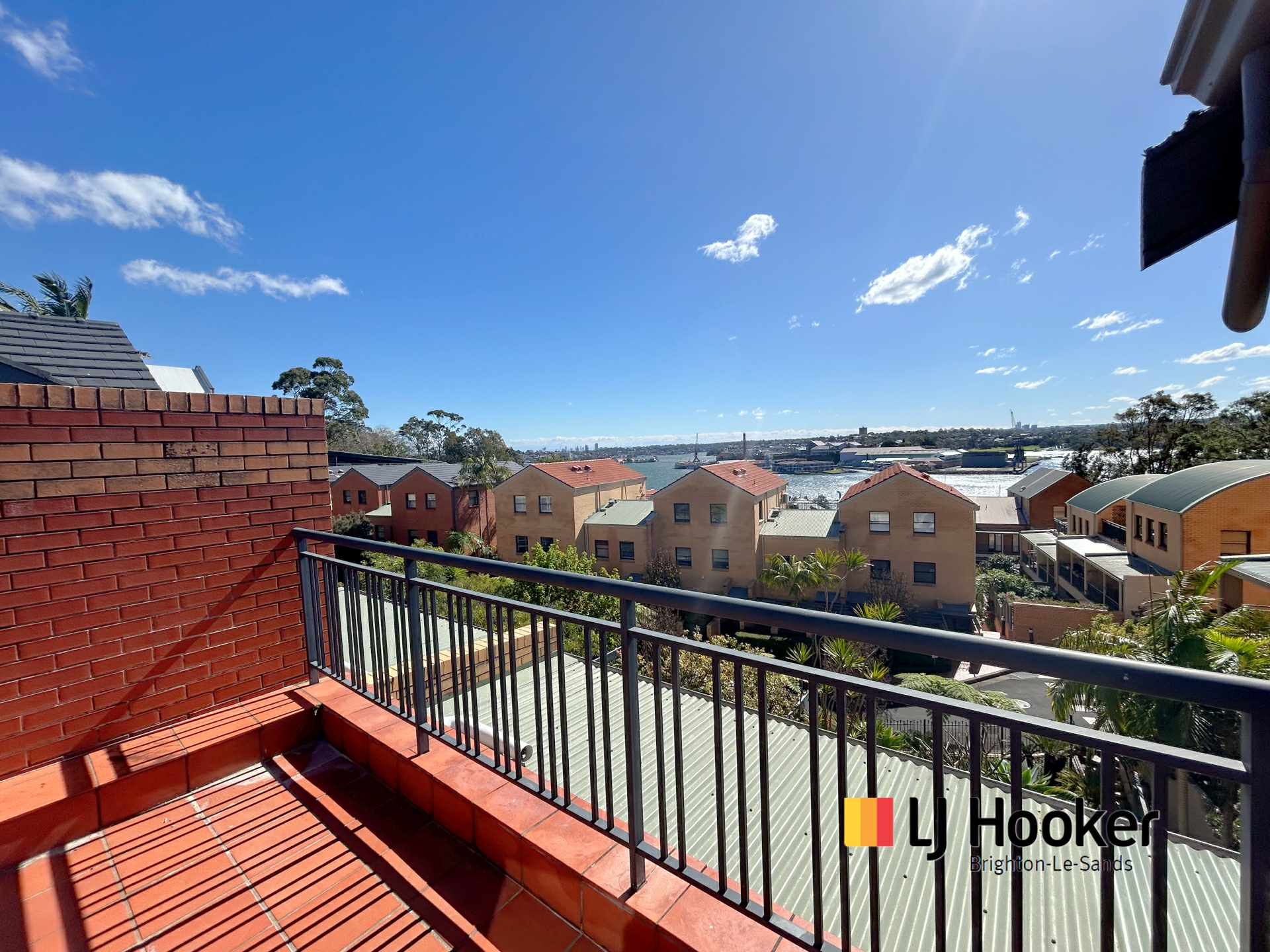 89/8 Water Street, Birchgrove