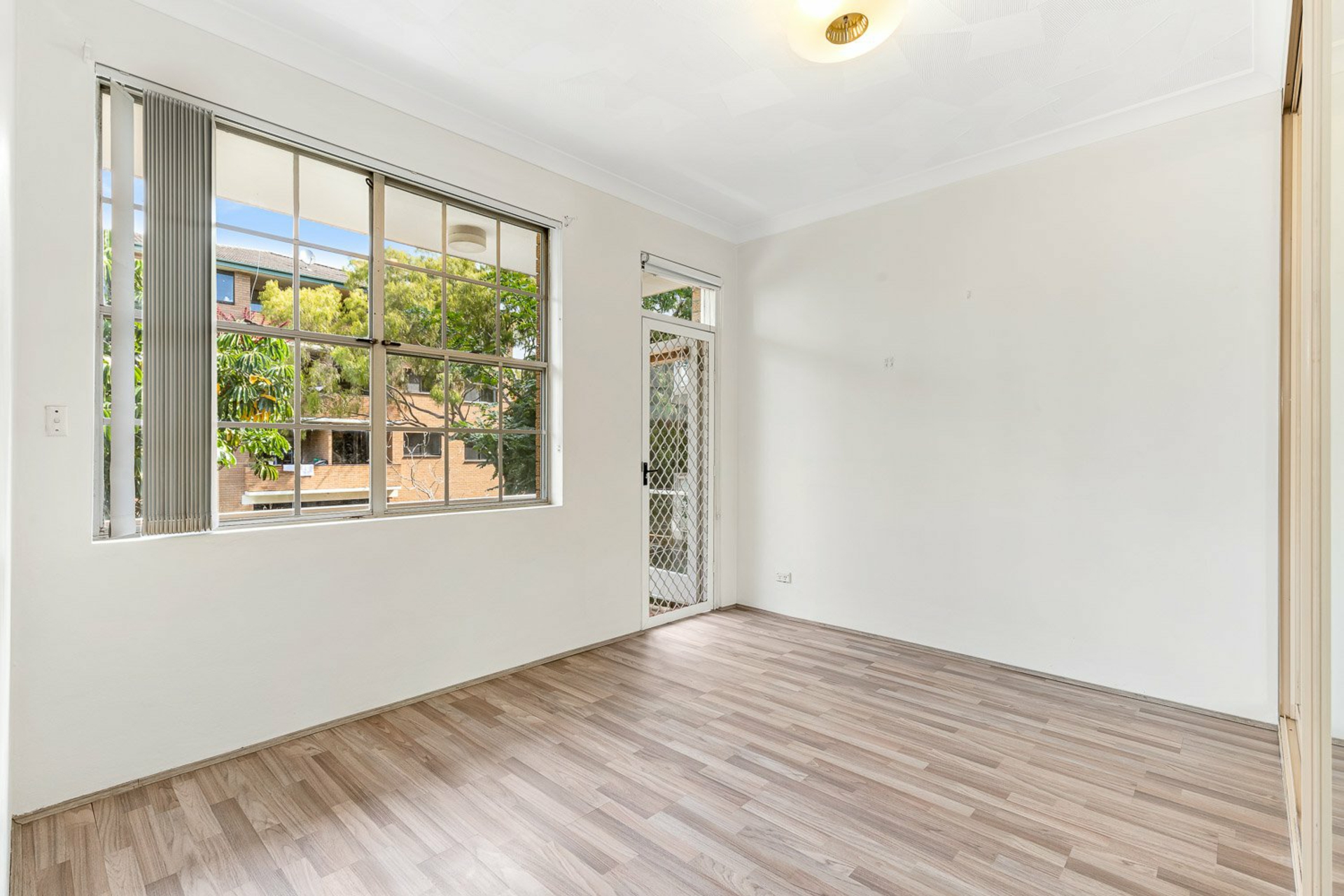 2/14 Sellwood Street, BRIGHTON-LE-SANDS