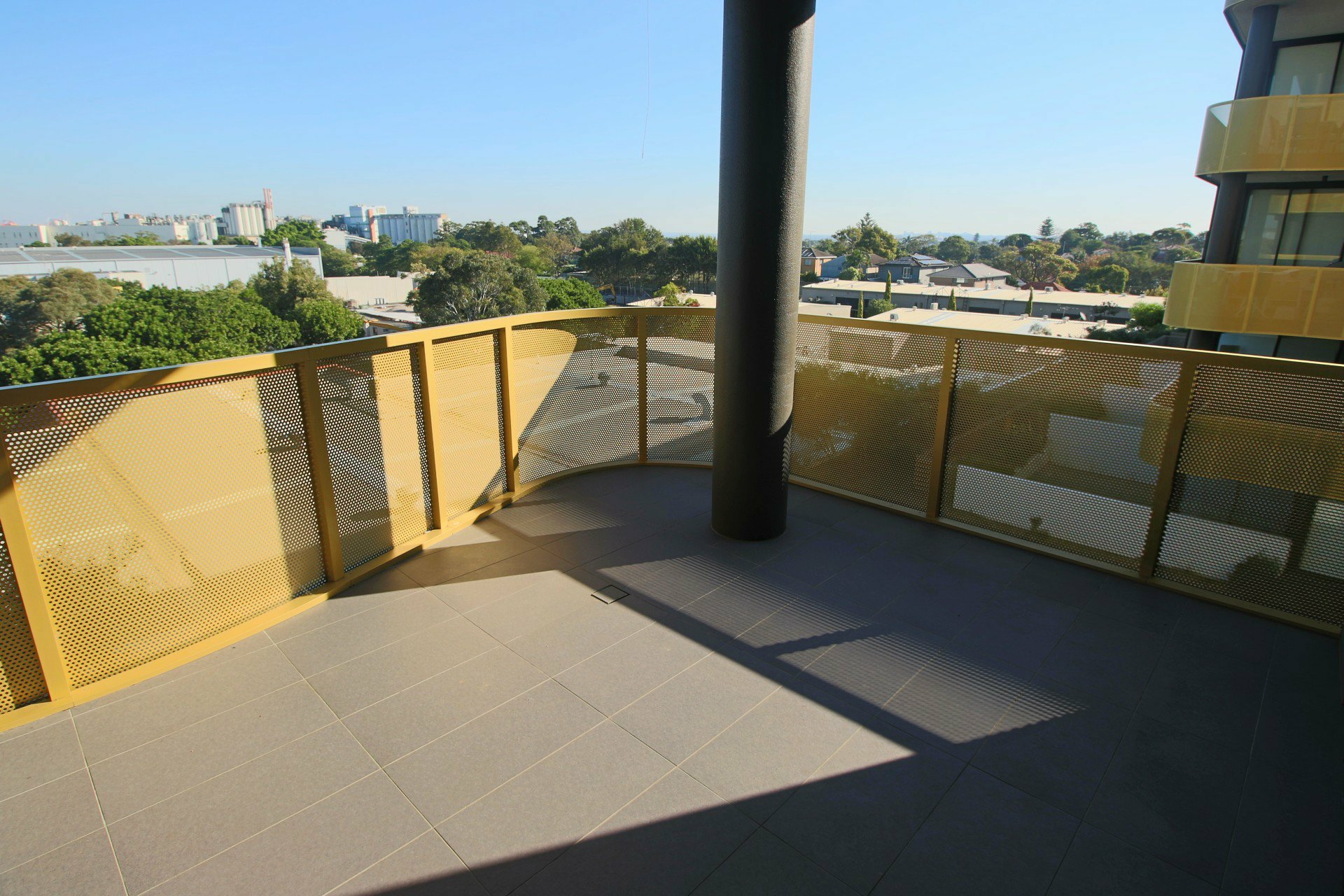 402/55 HOLLOWAY STREET, PAGEWOOD