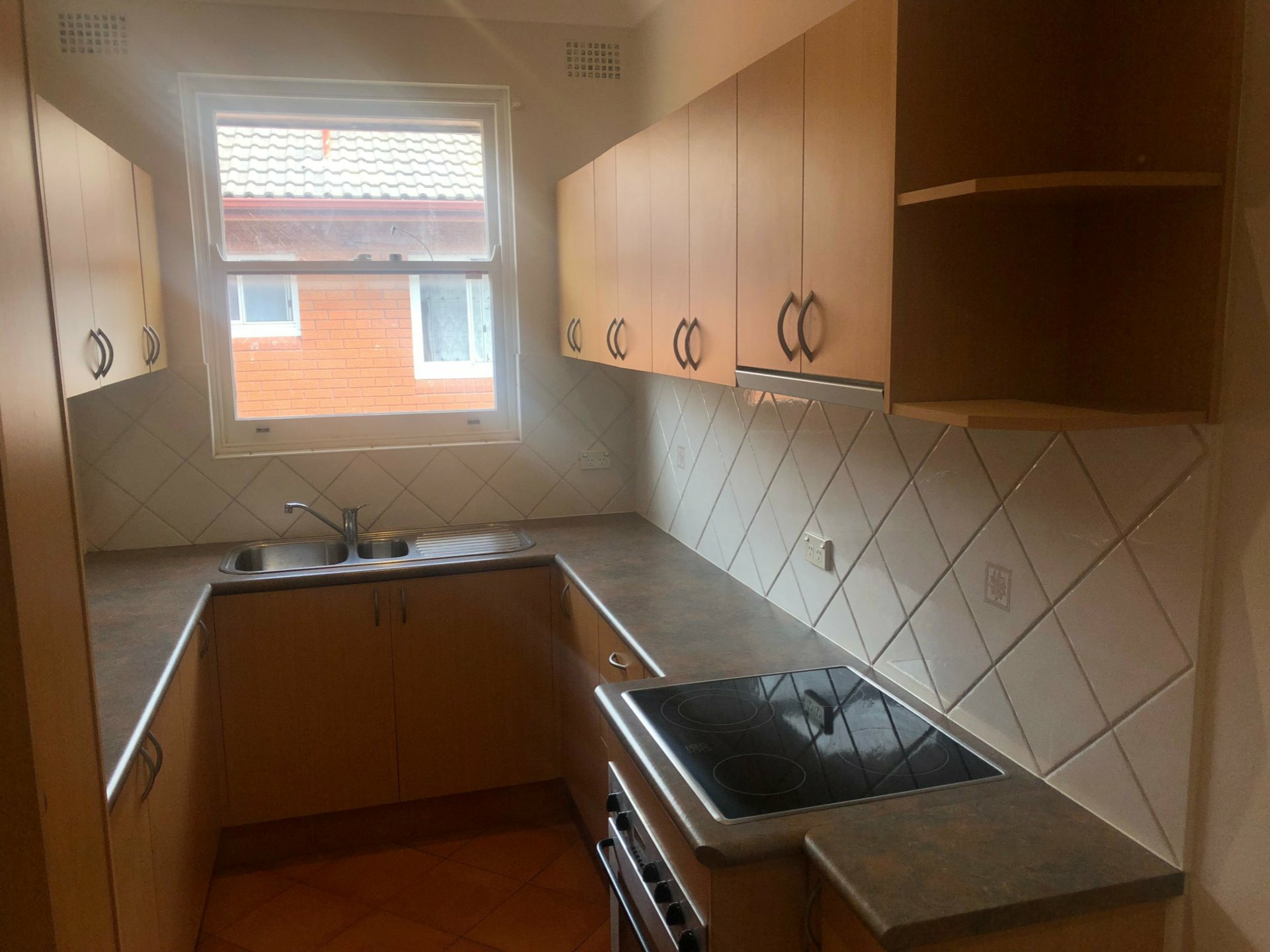 23-25 Queens Road, BRIGHTON-LE-SANDS