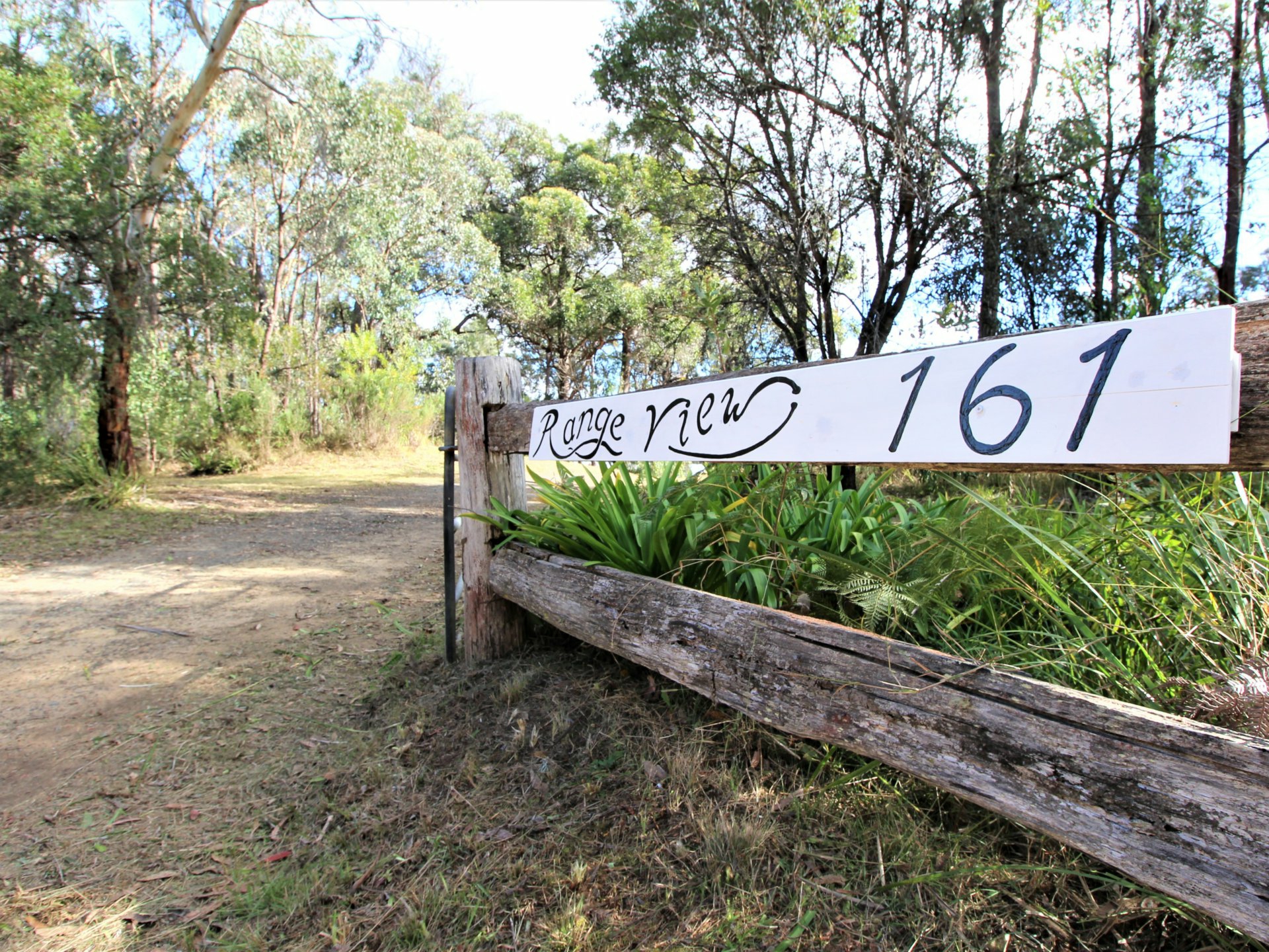 161 Tugalong Road, CANYONLEIGH