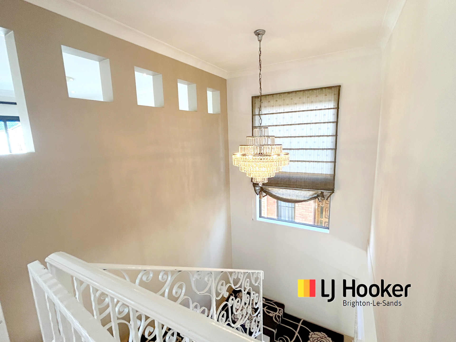 1 Hollywood Street, MONTEREY