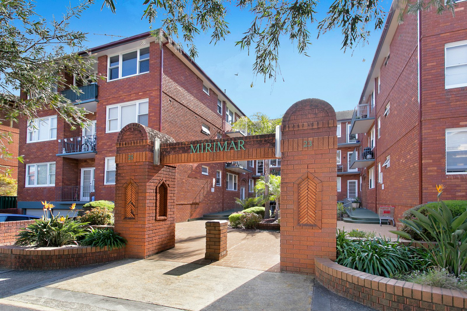 11/23-25 Queens Road, Brighton-Le-Sands