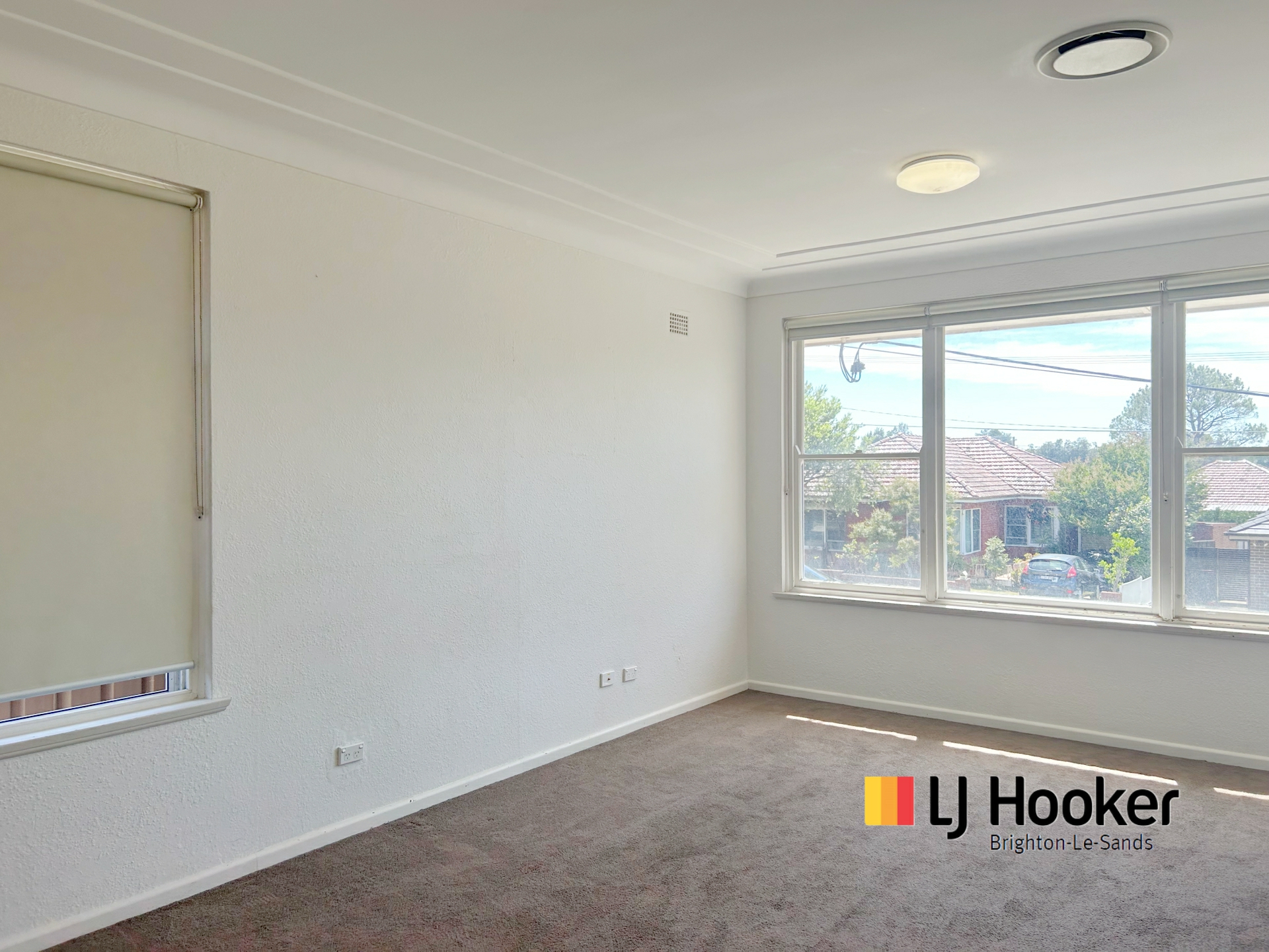 13 Moorefield Avenue, KOGARAH