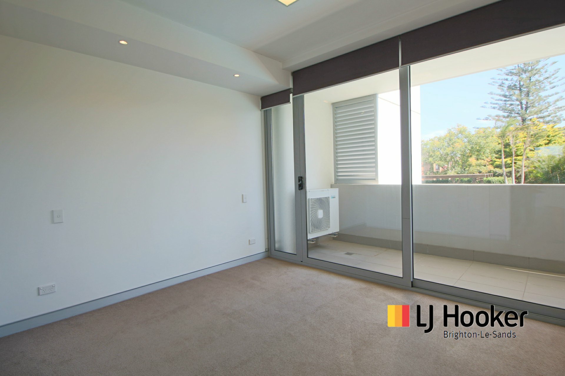 204/251-269 Bay Street — photo 10 of 12