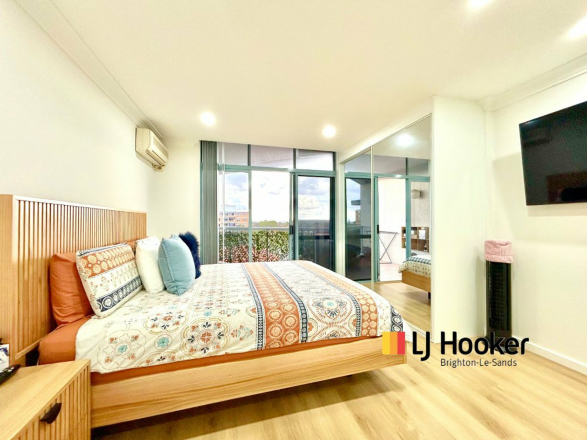 354 Bay Street, BRIGHTON-LE-SANDS
