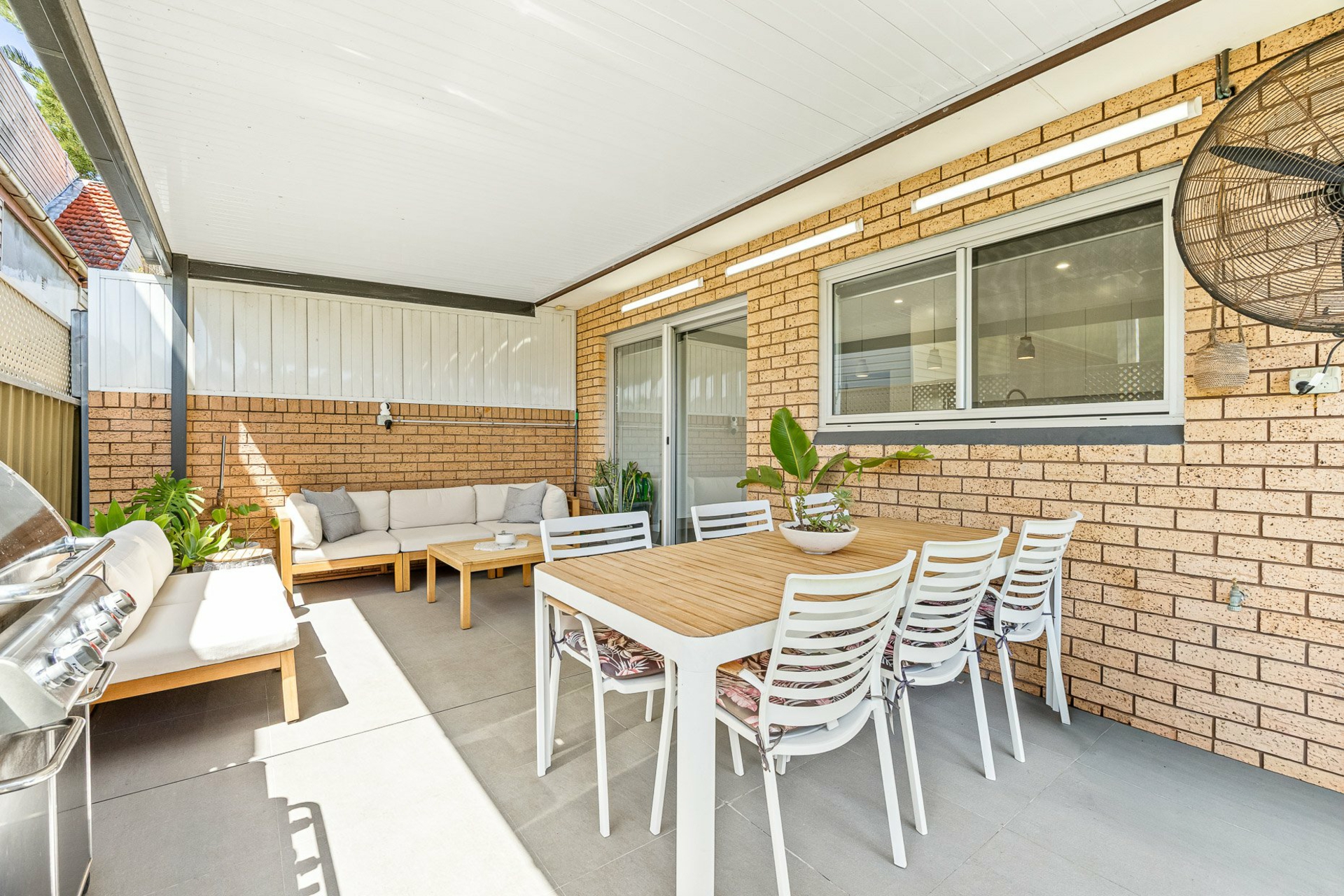 2/9 Crawford Road — photo 7 of 10