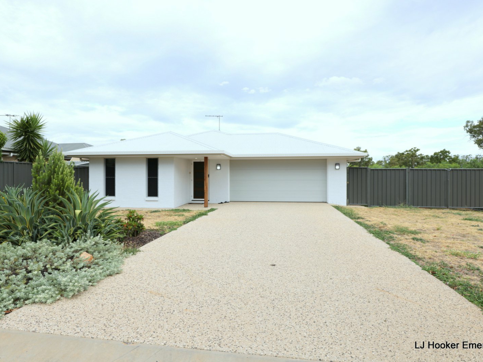 3 Longford Street Emerald QLD