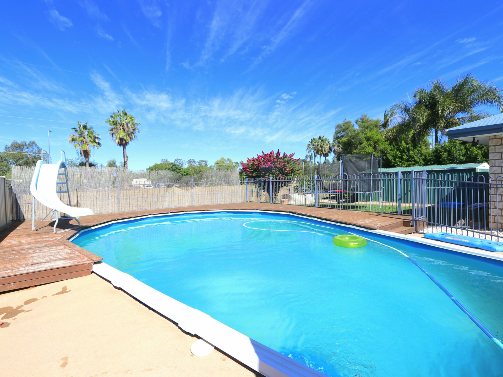 22 Crinum Crescent Emerald QLD