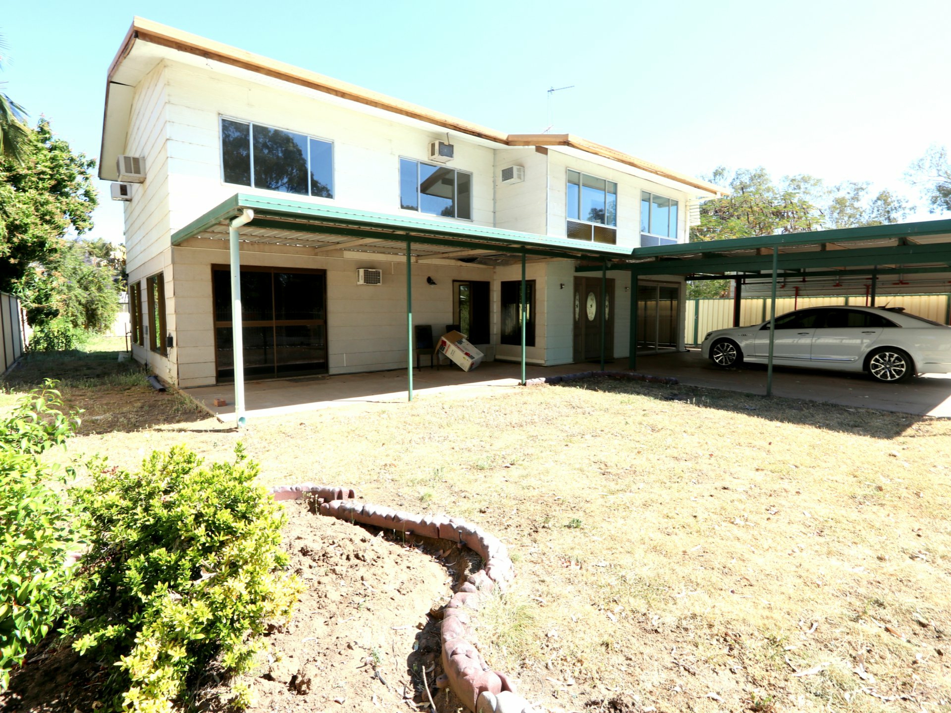 17 Aid Street, Emerald
