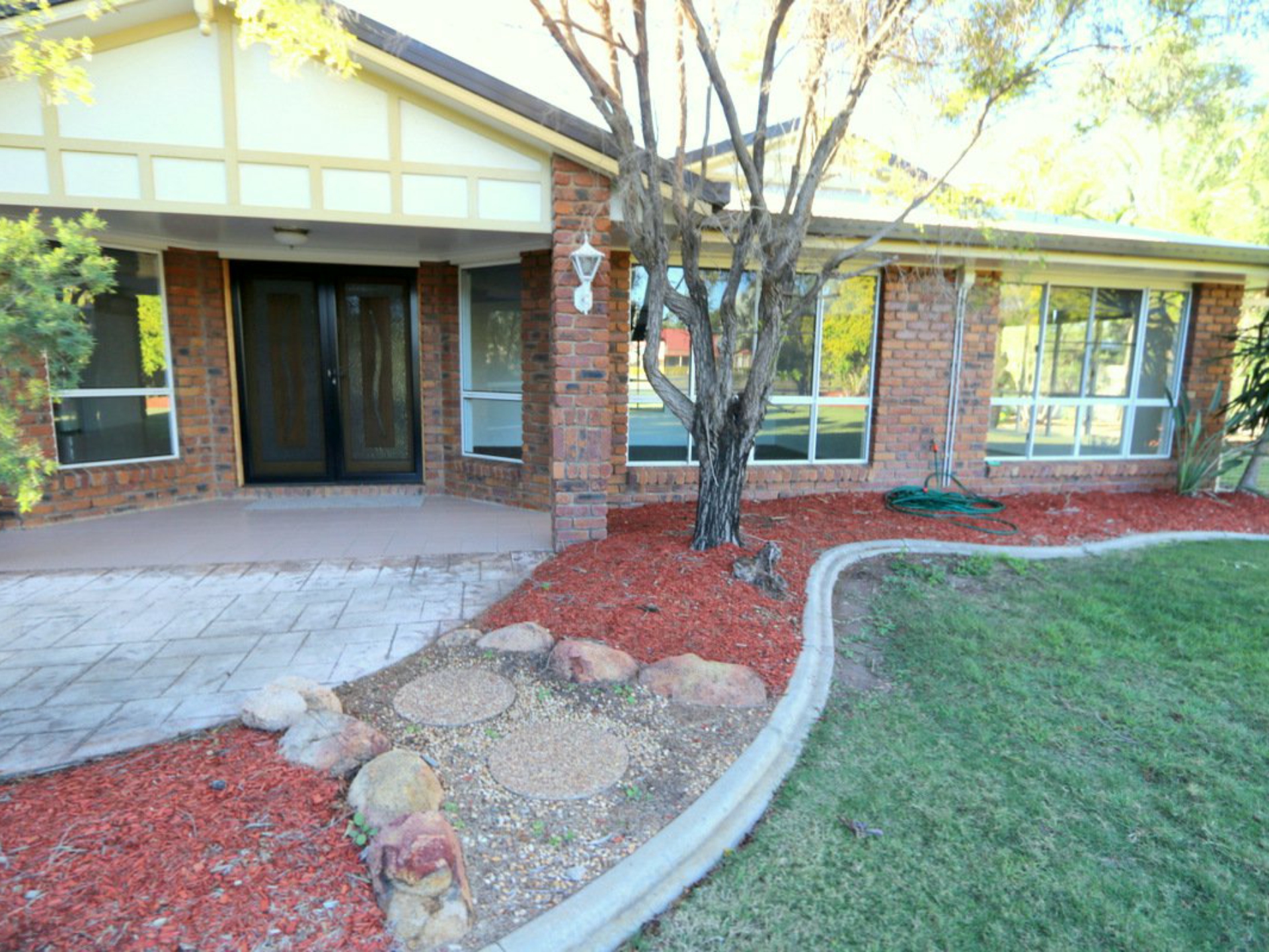 12 Cunningham Drive, EMERALD