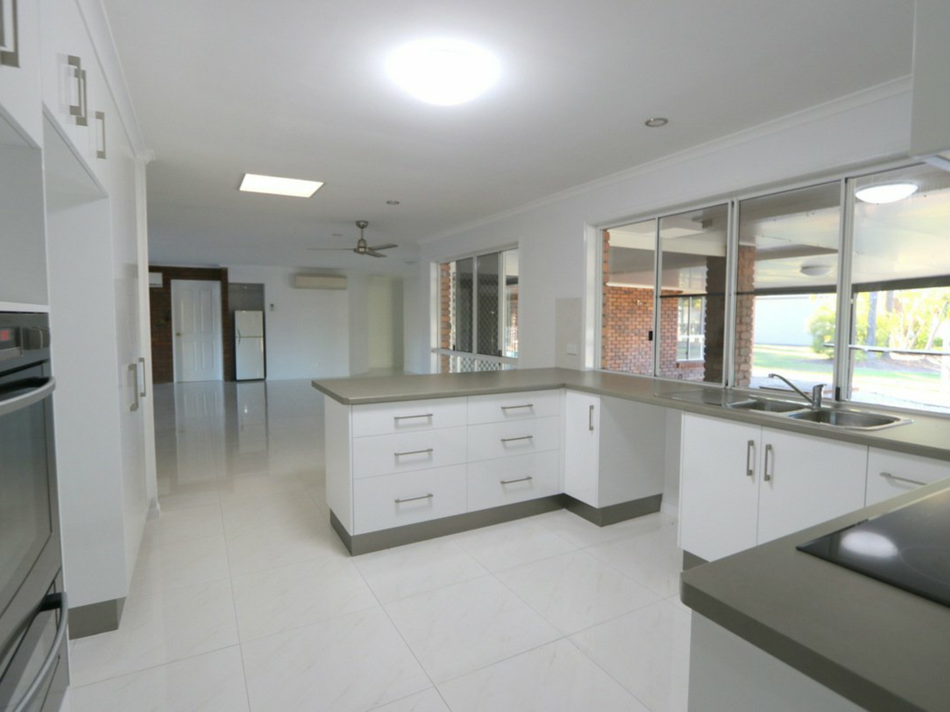 12 Cunningham Drive, EMERALD